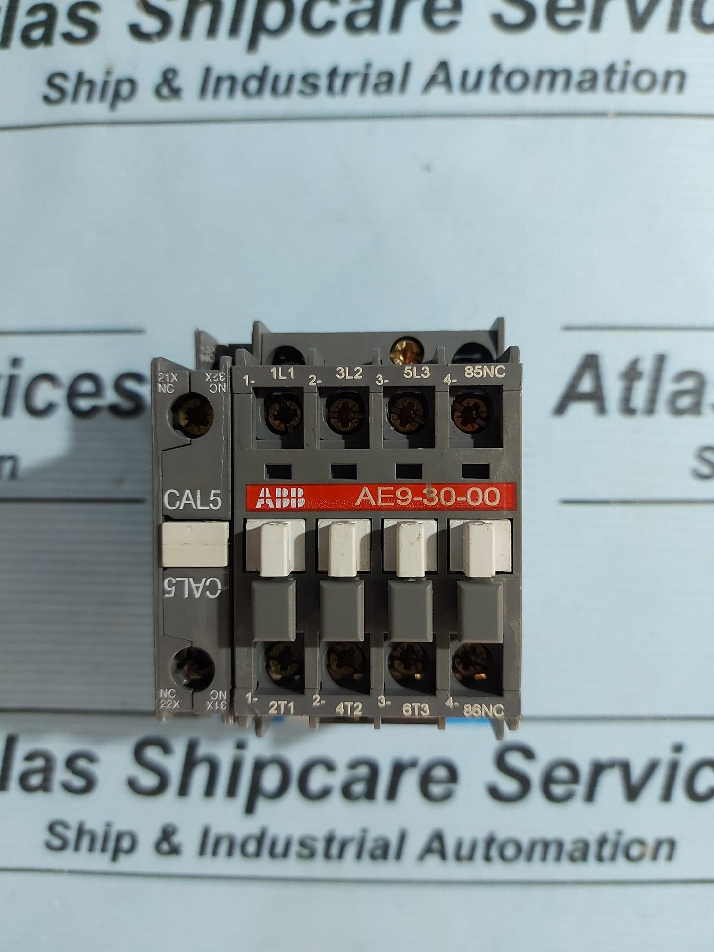 ABB AE9-30-00 CONTACTOR AG137