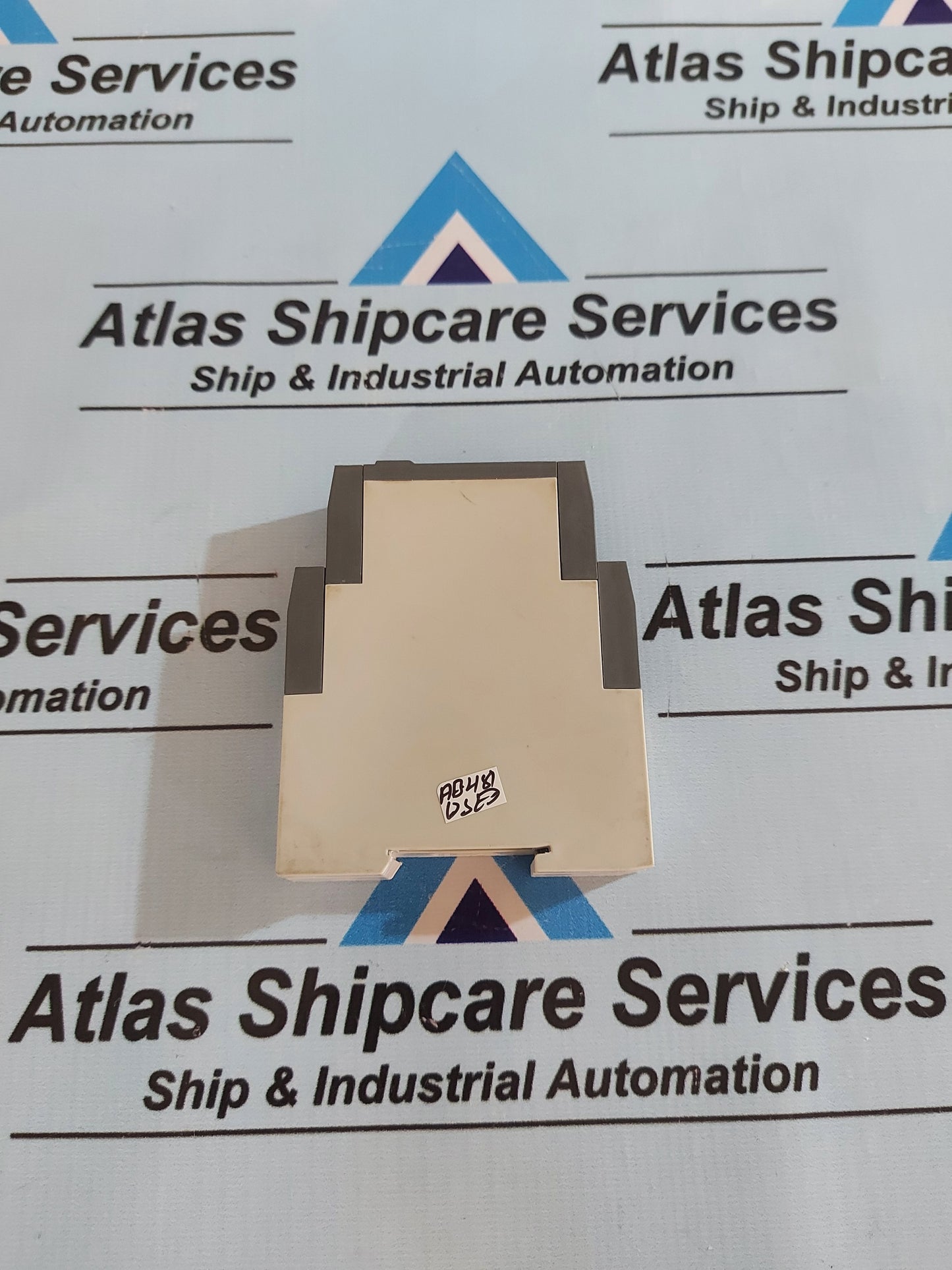 ABB CM-PVS.41S 3 PHASE OVER/UNDERVOLTAGE RMS MONITORING RELAY 1SVR730794R3300