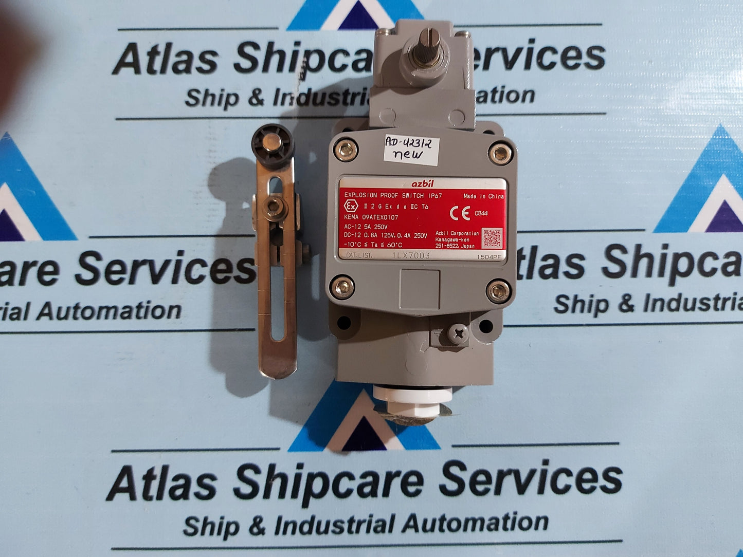 AZBIL CORPORATION 1LX7003 1504PF VERICAL EXPLOSION-PROOF SWITCH