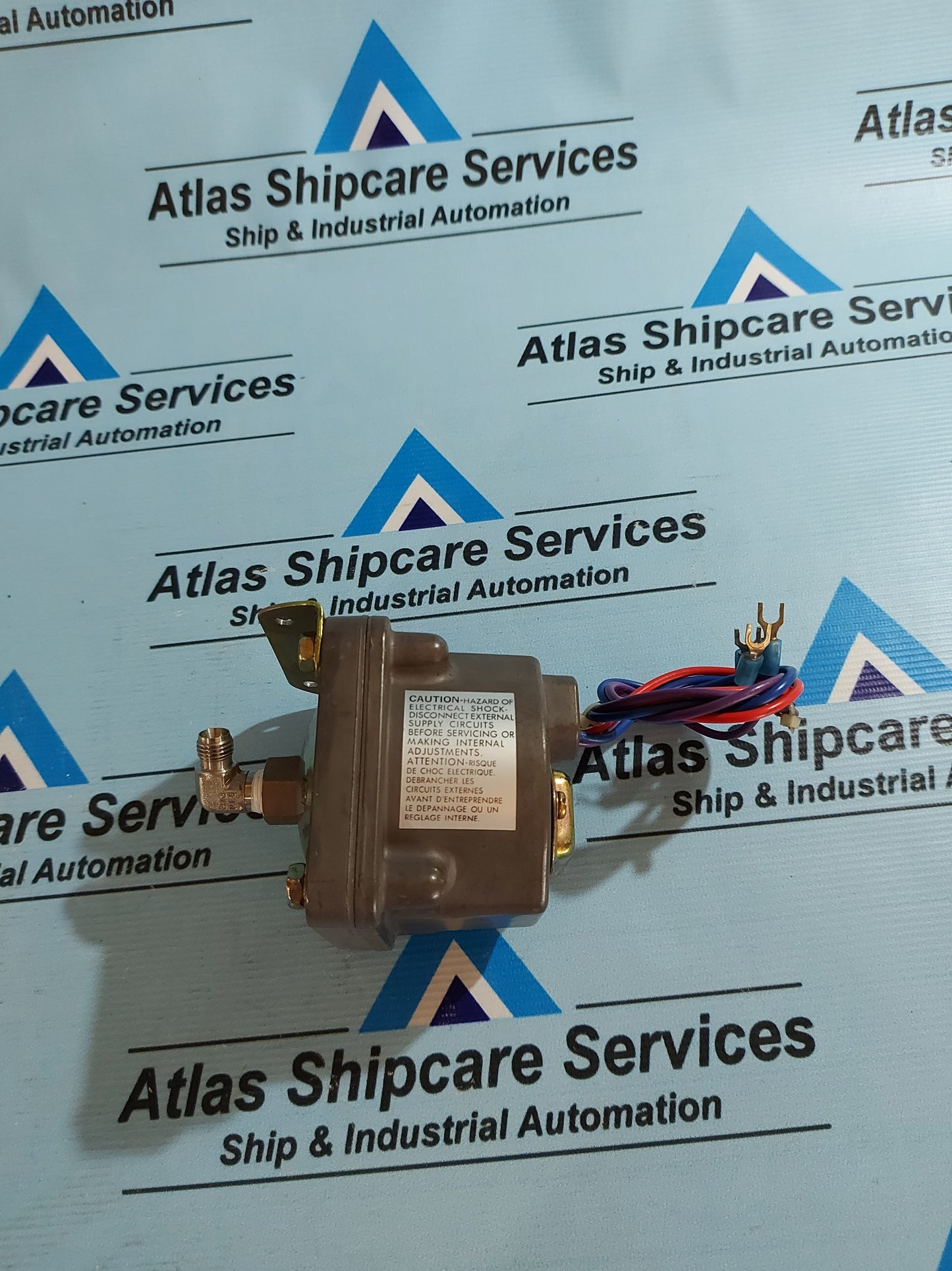 BARKSDALE D1H-A150SS PRESSURE OR VACUUM ACTUATED SWITCH
