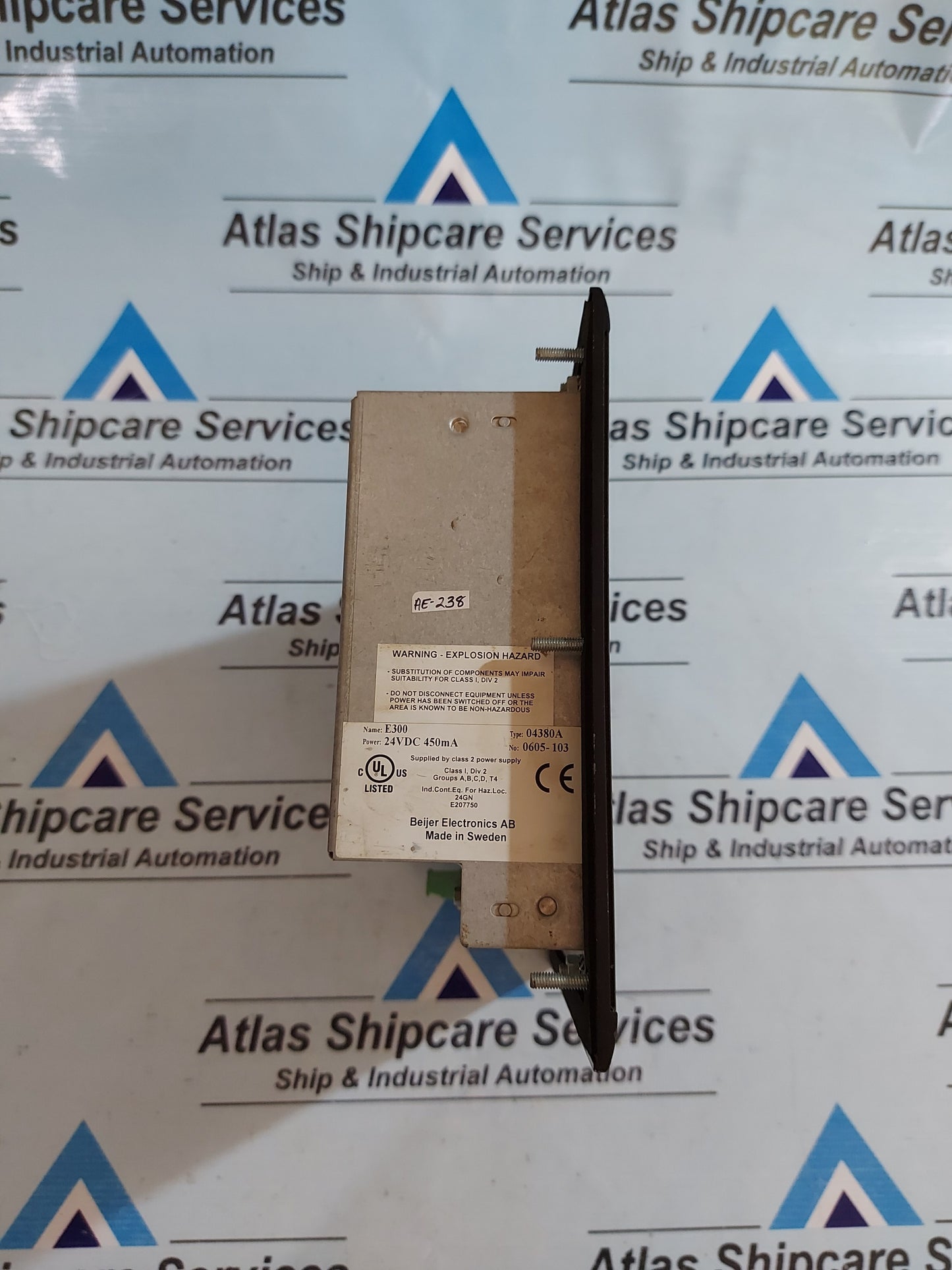 BEIJER ELECTRONICS E300 OPERATOR INTERFACE CONTROLLER 04380AV