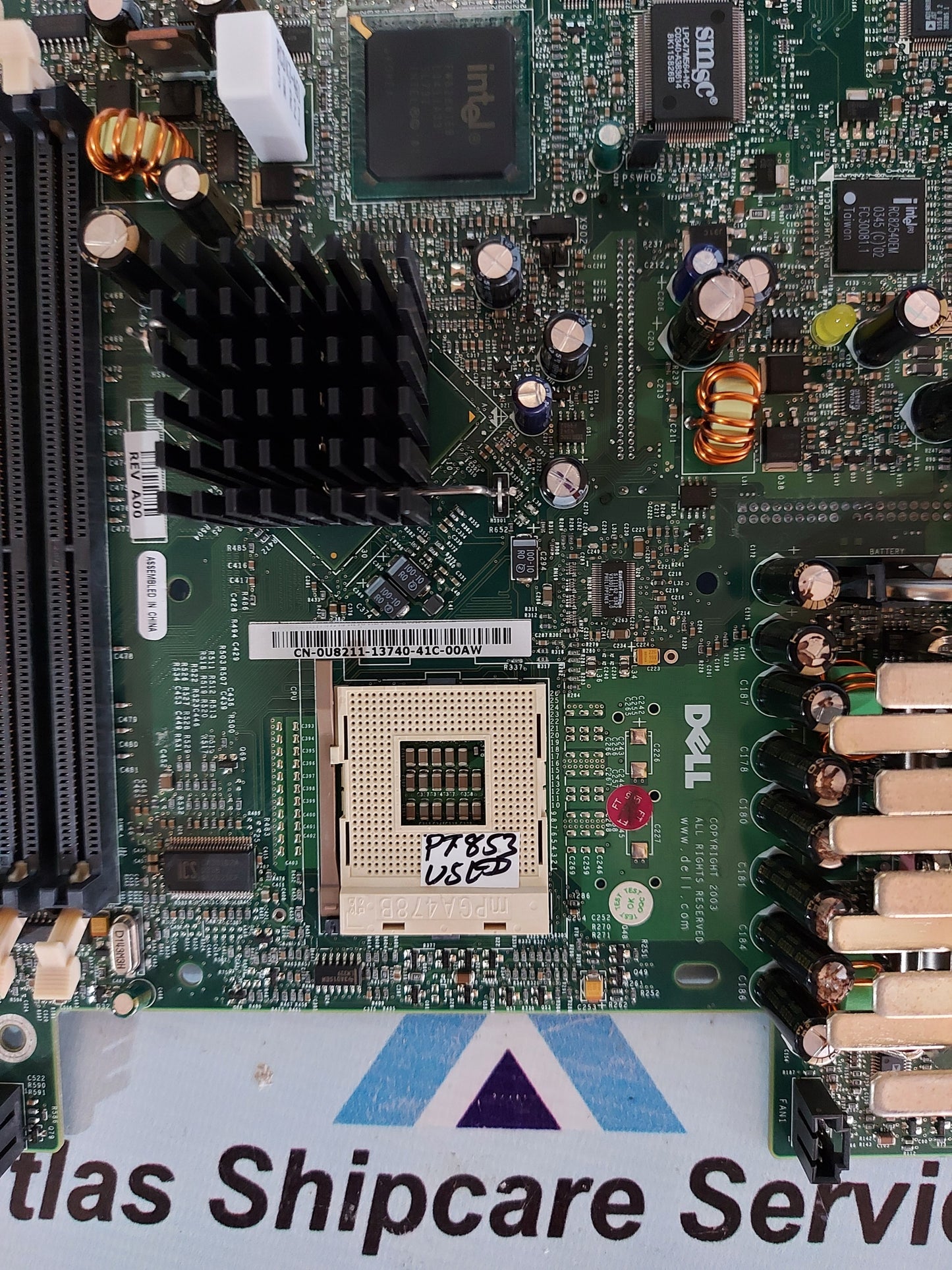 DELL CN-0U8211-13740-41C-00AW