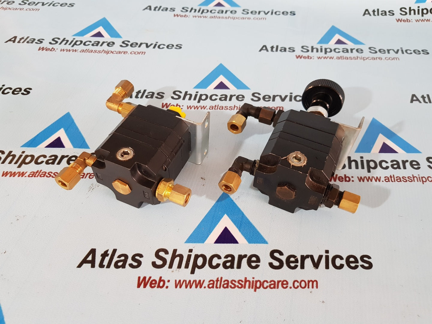 Fujikura RR-8-2 Pressure Regulators H548