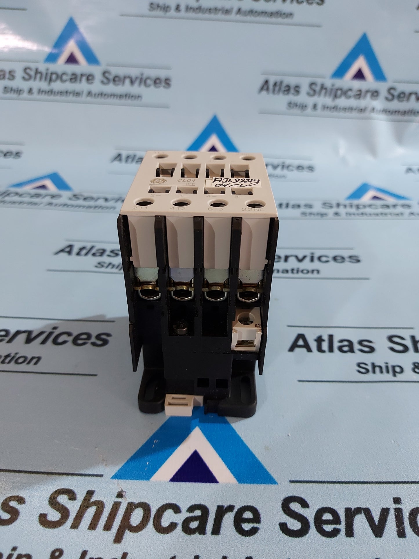 GE CL04A301M6 3-POLE CONTACTOR 220V