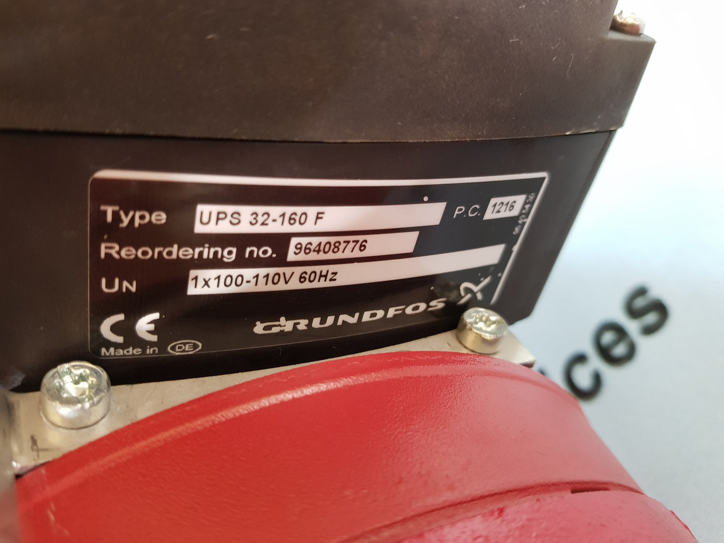 GRUNDFOS UPS 32-160 F SPEED CIRCULATOR PUMP