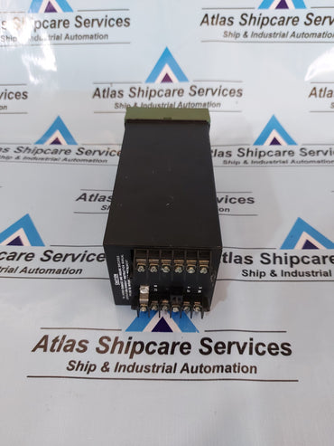 HONEYWELL DC3002-0-000-2-00-0111 TEMPERATURE CONTROLLER