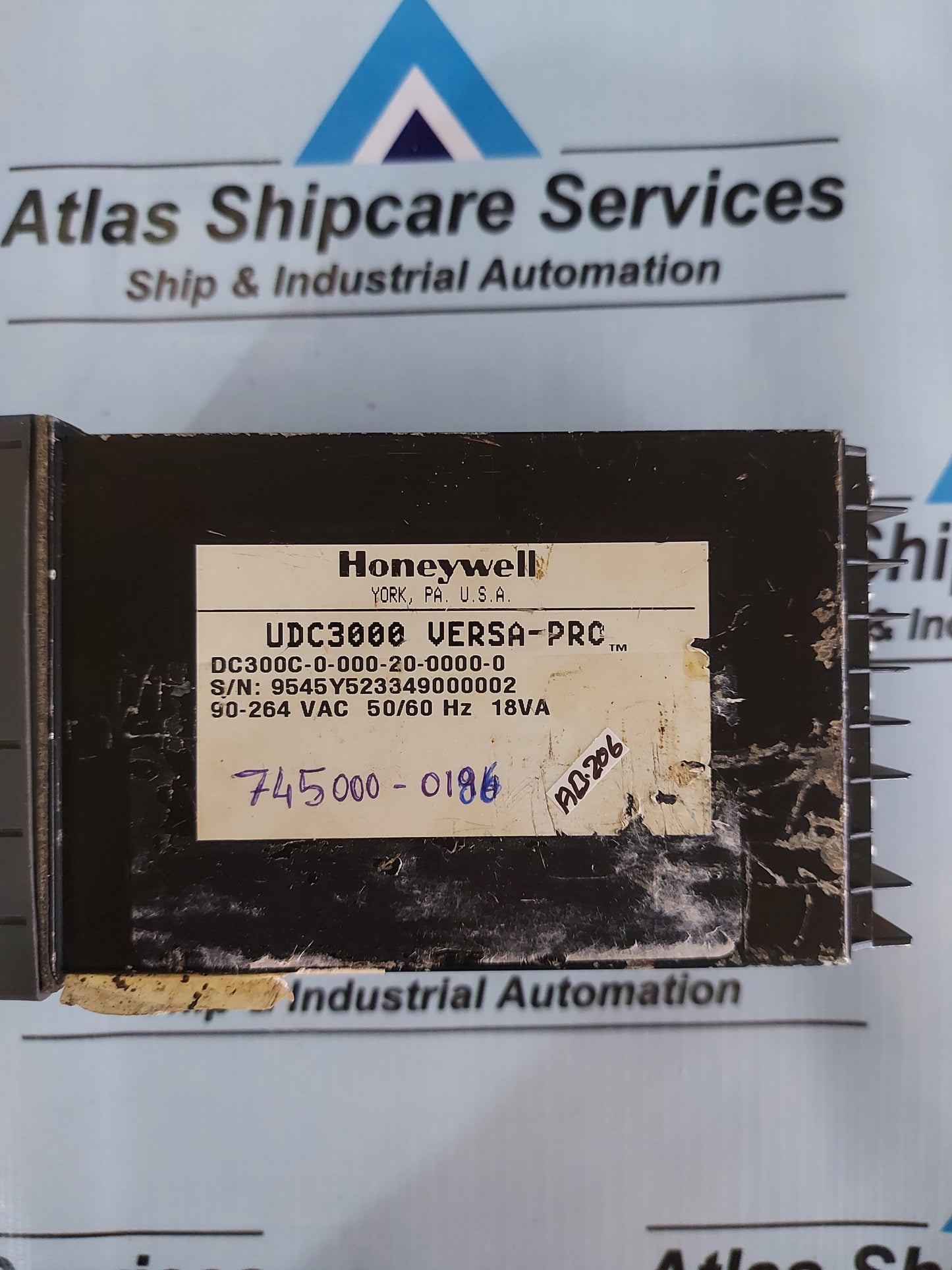HONEYWELL UDC3000 VERSA-PRO DIGITAL CONTROLLER