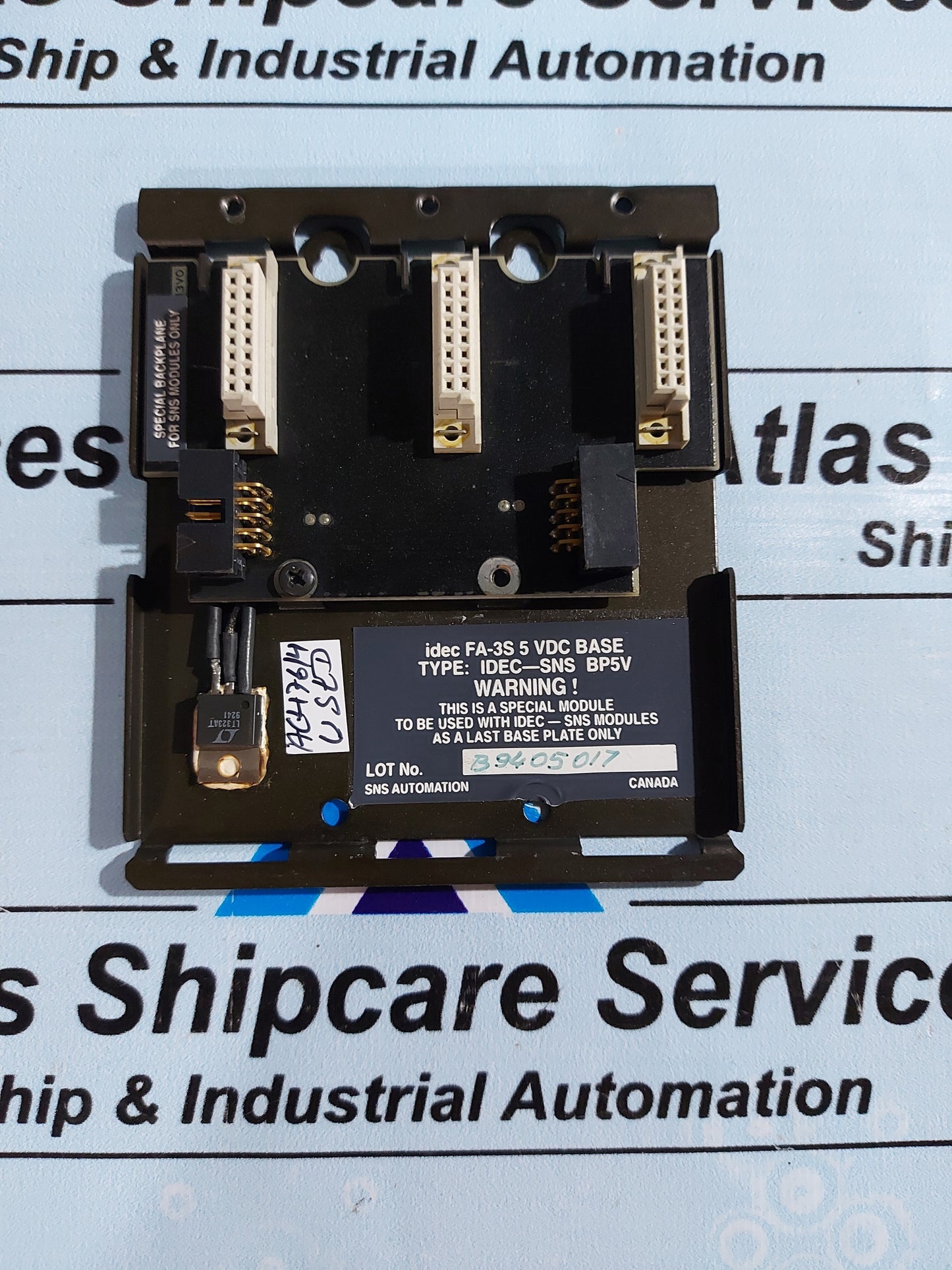 IDEC IDEC-SNS BP5V FA-3S 5 VDC BASE MODULE