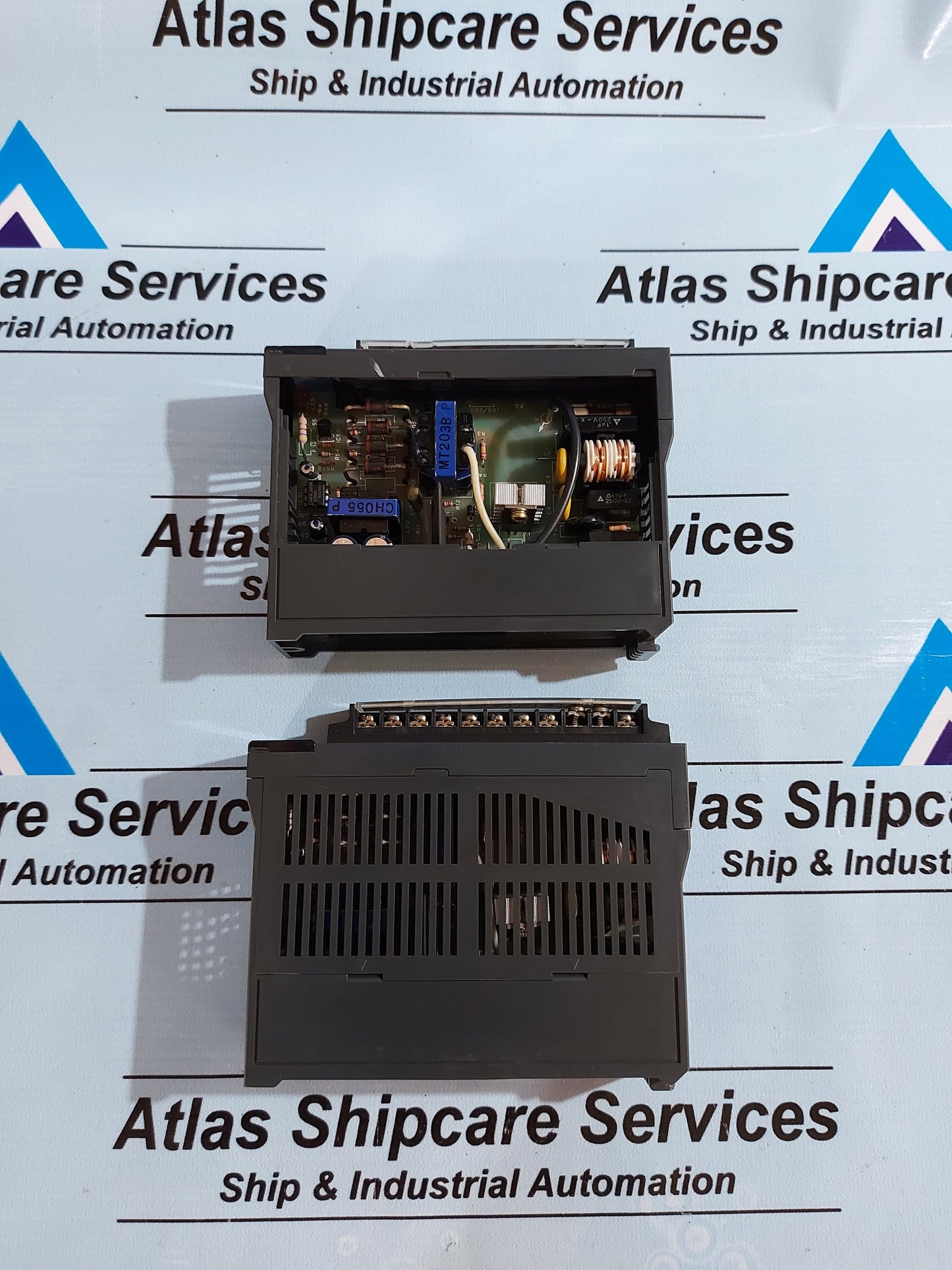 IDEC PF3S-PSA2 FA-3S POWER SUPPLY 2000mA