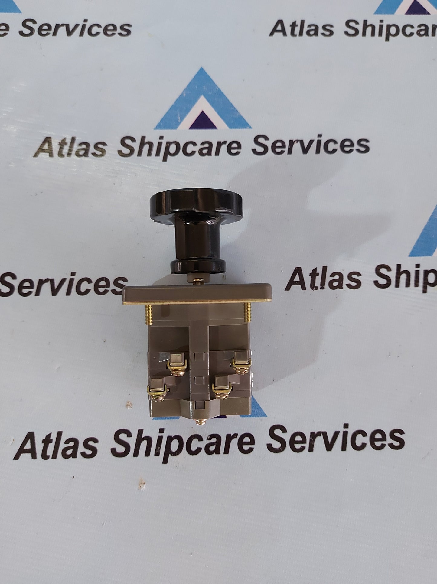 IDEC UCSQ0 CS-10 HEAVY DUTY ROTARY CAM SWITCH