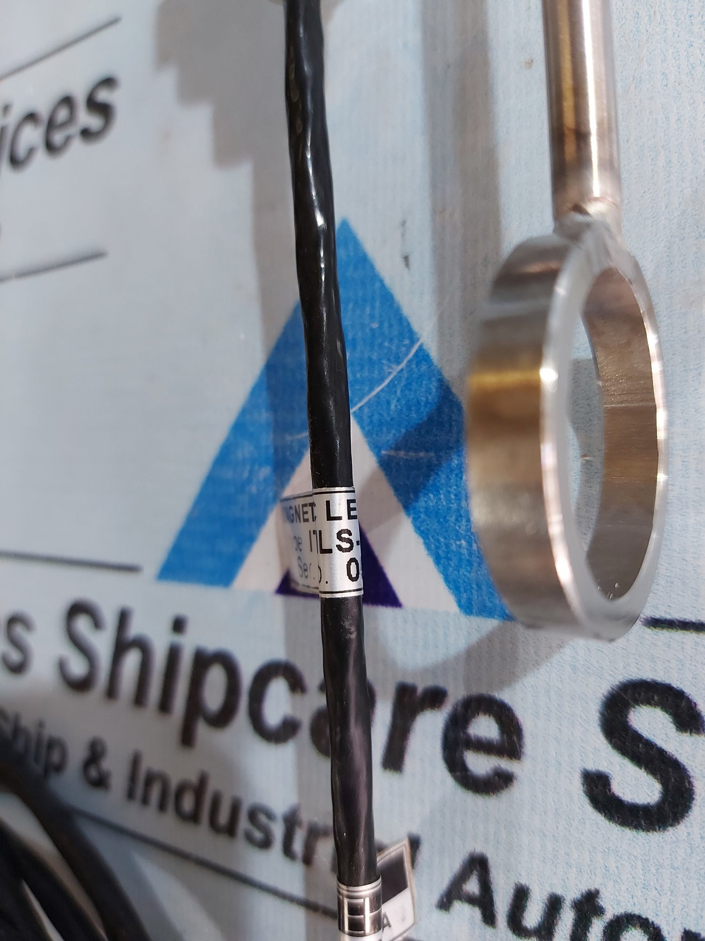 INELTEH ITMLS-02A-110-00 MAGNETIC LEVEL SWITCH