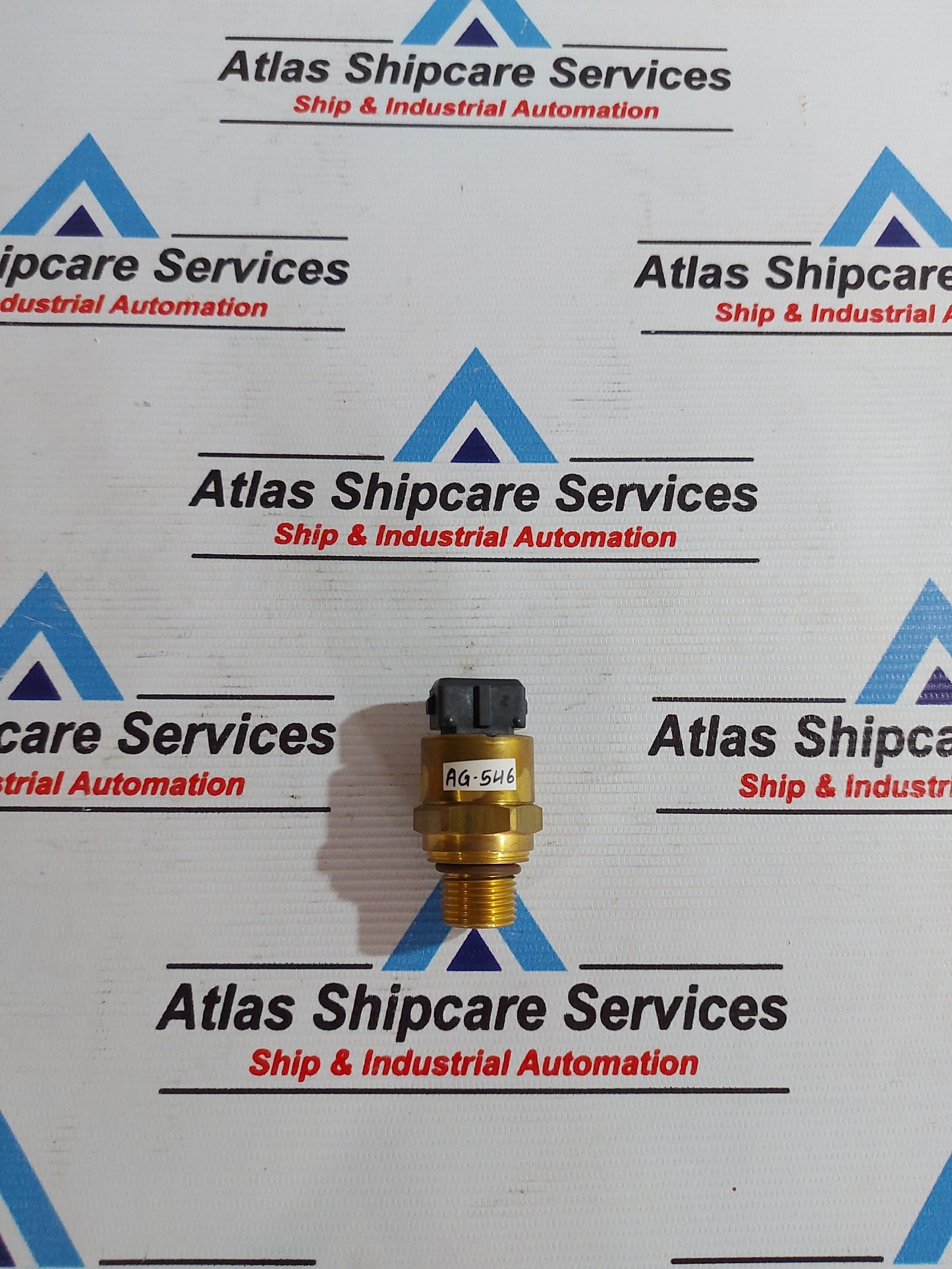 LIEBHERR 629017303 PRESSURE TRANSMITTER 0.5-4.5 Bar AG546