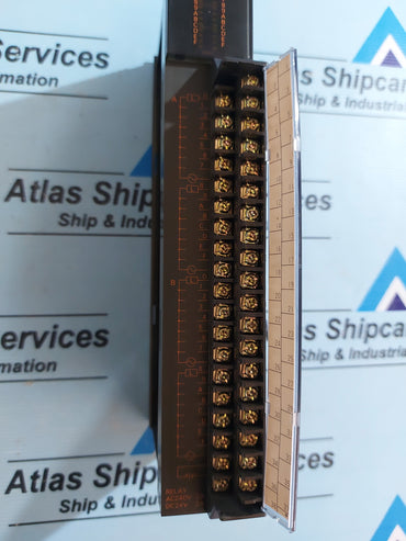MITSUBISHI MELSEC AY13 PROGRAMMABLE CONTROLLER OUTPUT MODULE