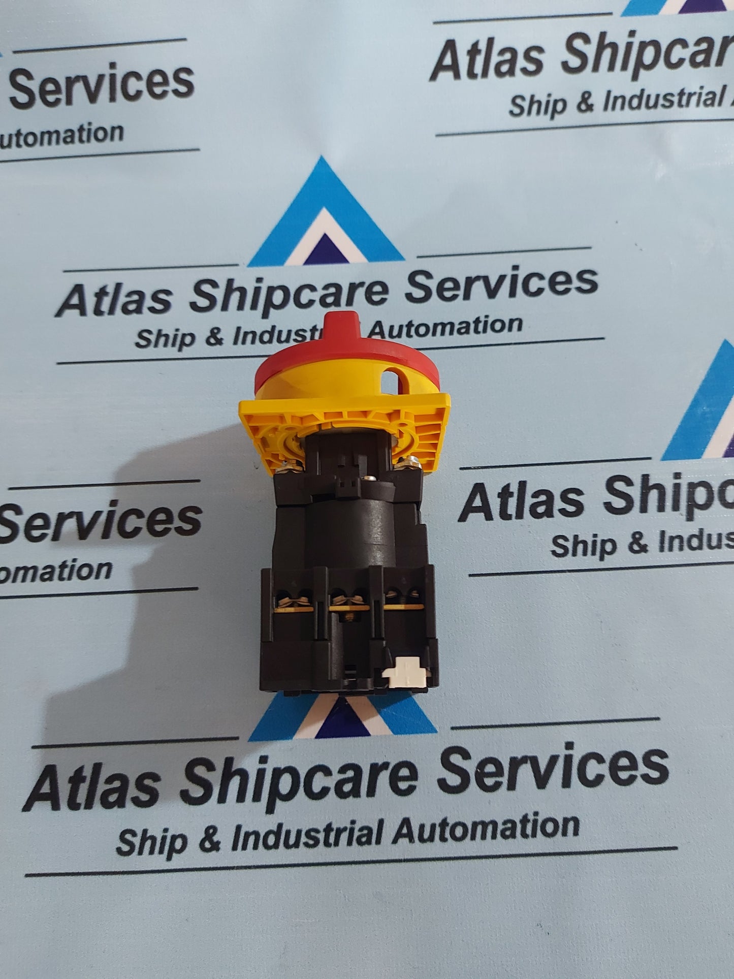 MOELLER P1-32 DISCONNECT SWITCH