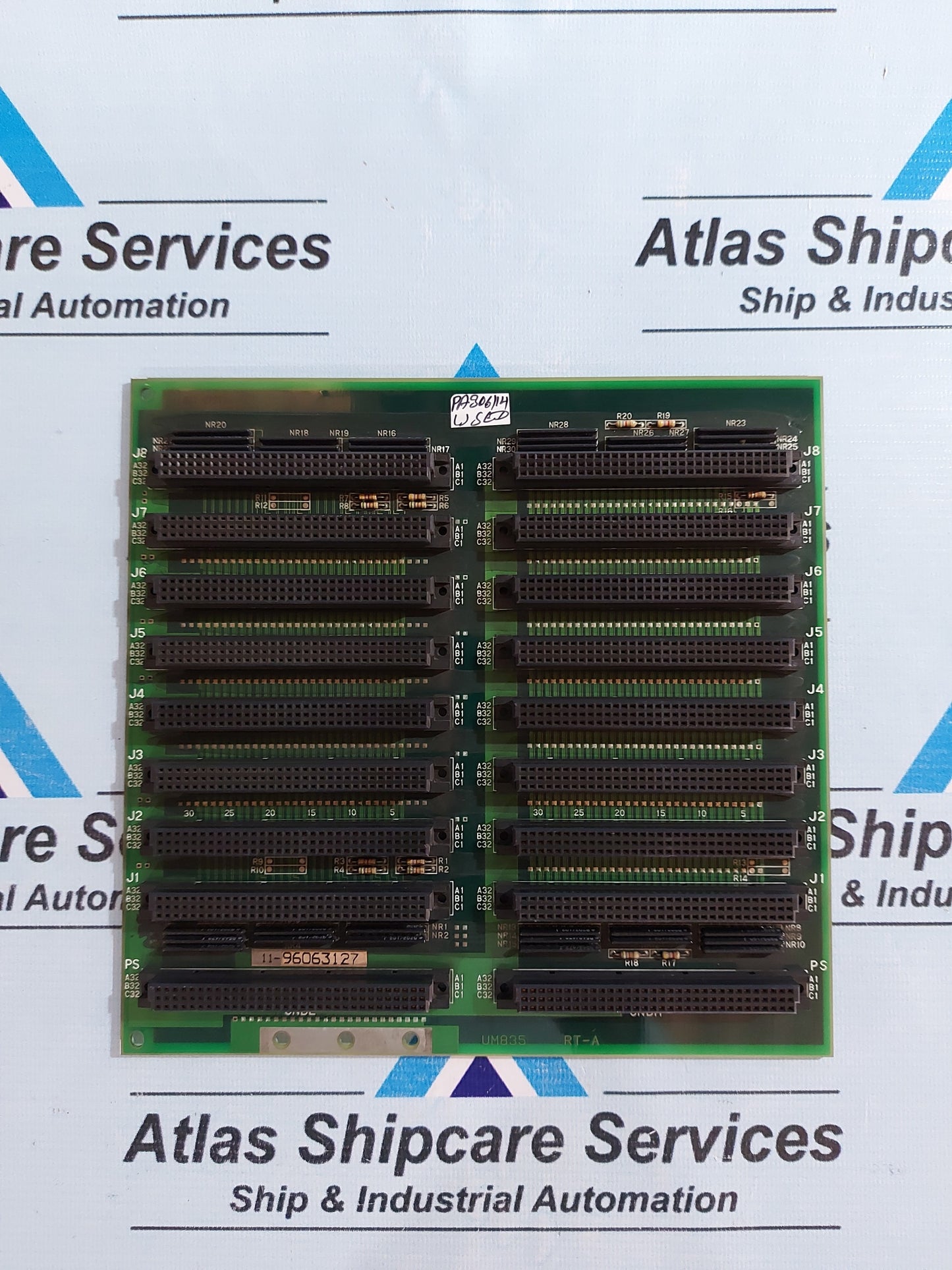 NACHI UM835 RT-A 9-SLOT BACKPLANE I/O RACK BOARD