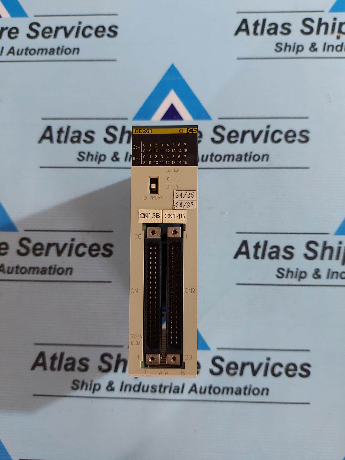 OMRON CS1W-OD261 OUTPUT UNIT