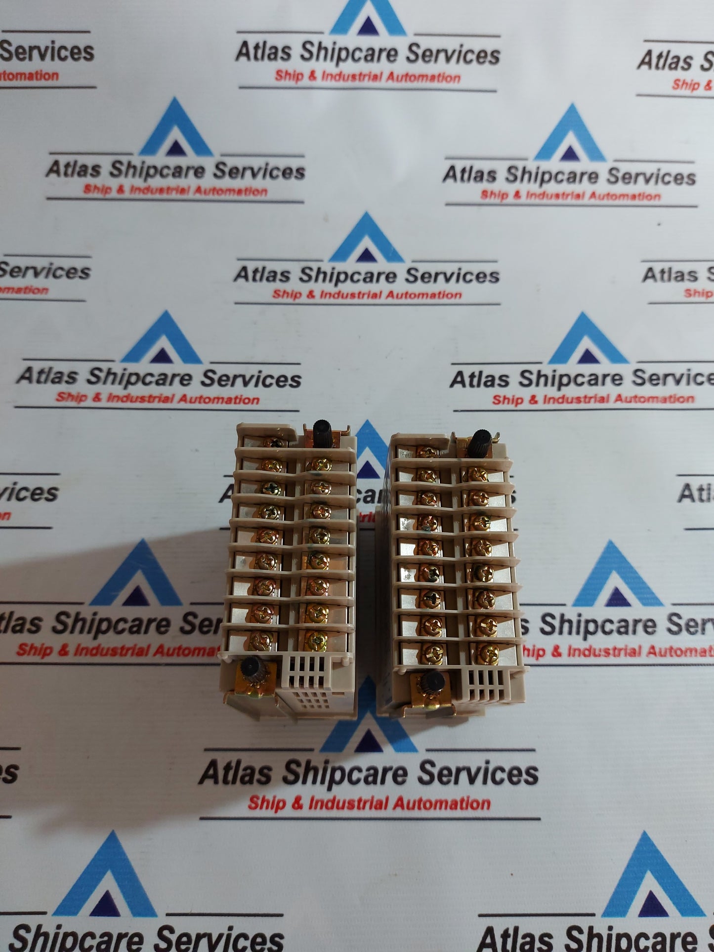 OMRON E5EX-A TEMPERATURE CONTROLLER AG556