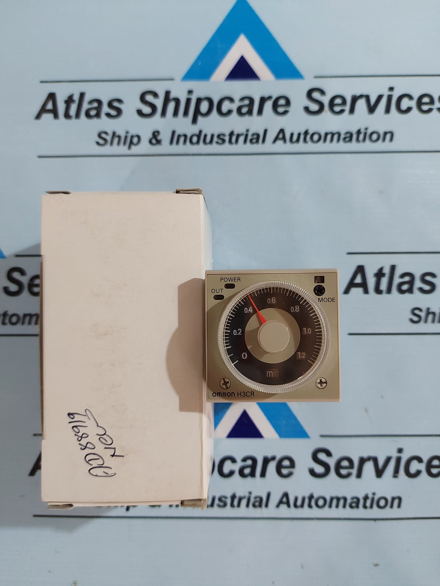 OMRON H3CR-A8E TIMER