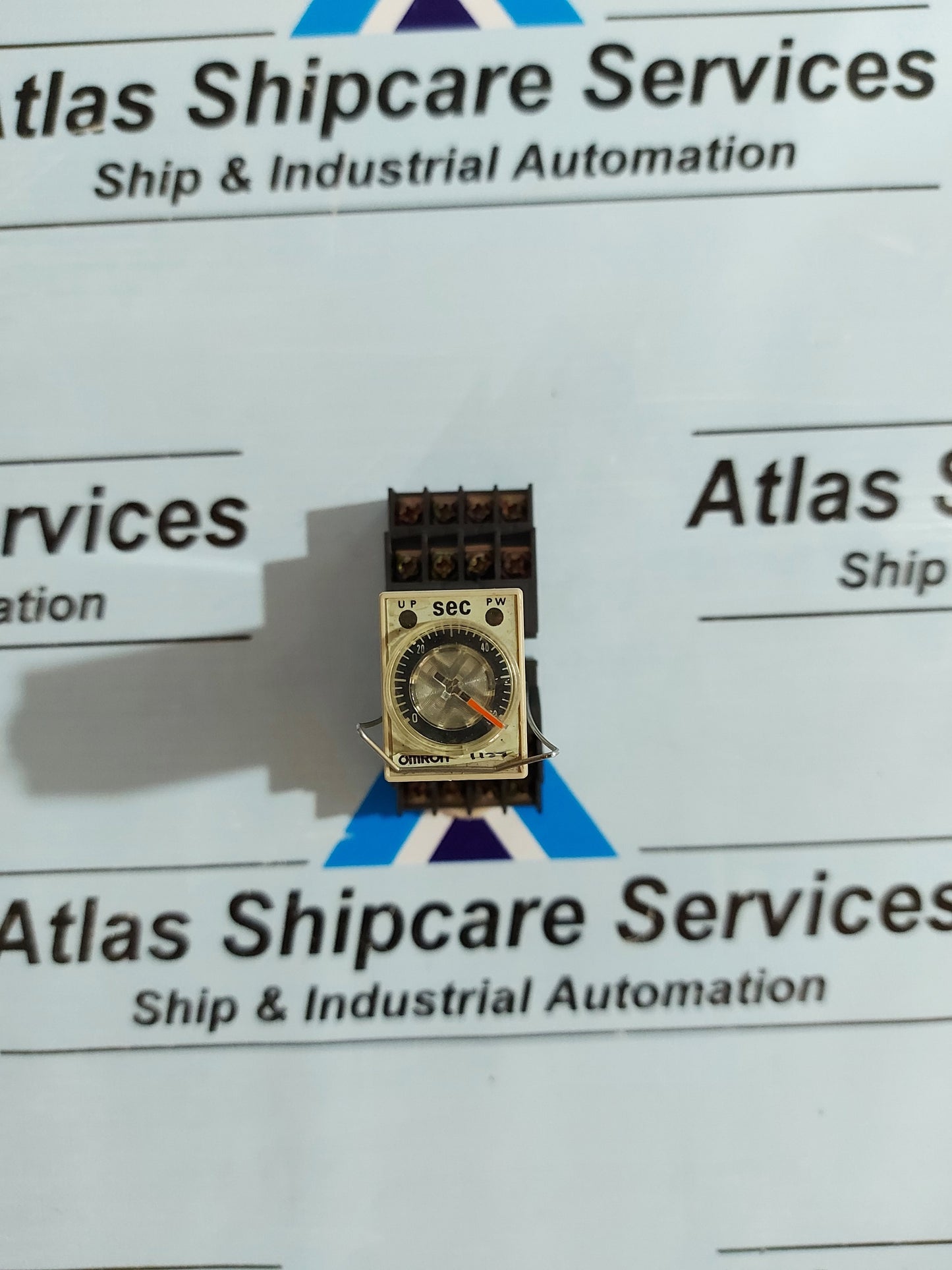 OMRON H3Y-4 TIMER RELAY 220VAC 50/60Hz