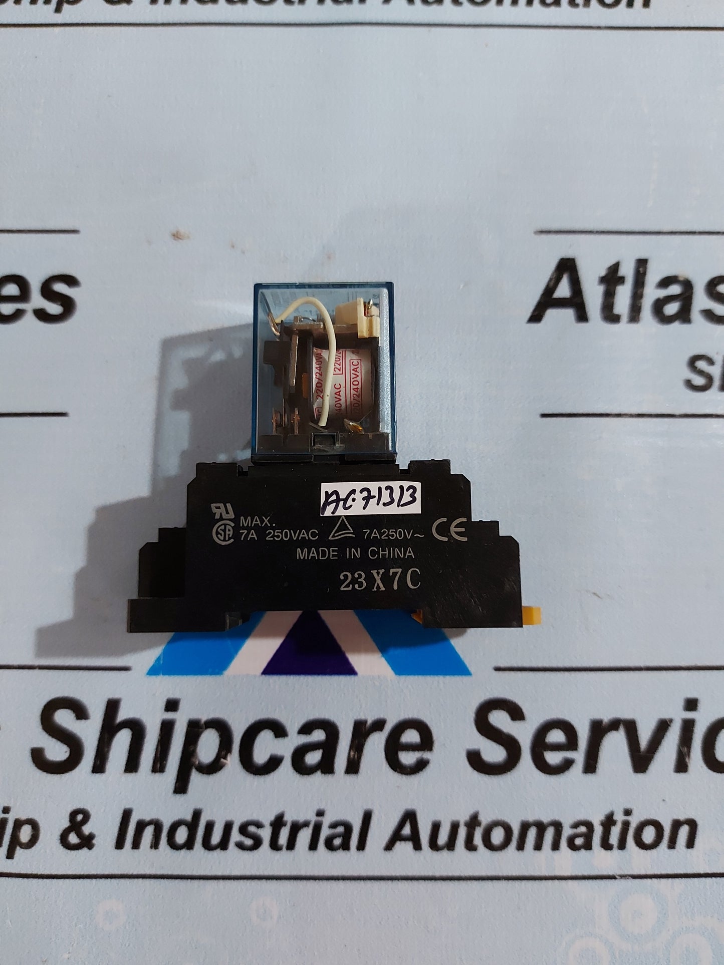 OMRON MY2N-J 8 PIN POWER RELAY WITH SOCKET