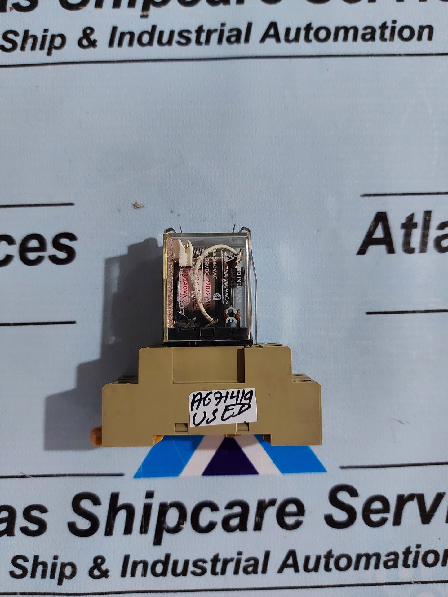 OMRON MY2N POWER RELAY WITH SOCKET