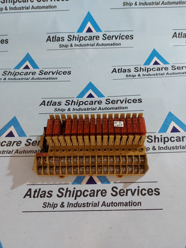 OMRON P7TF-IS16 I/O TERMINAL SOCKET