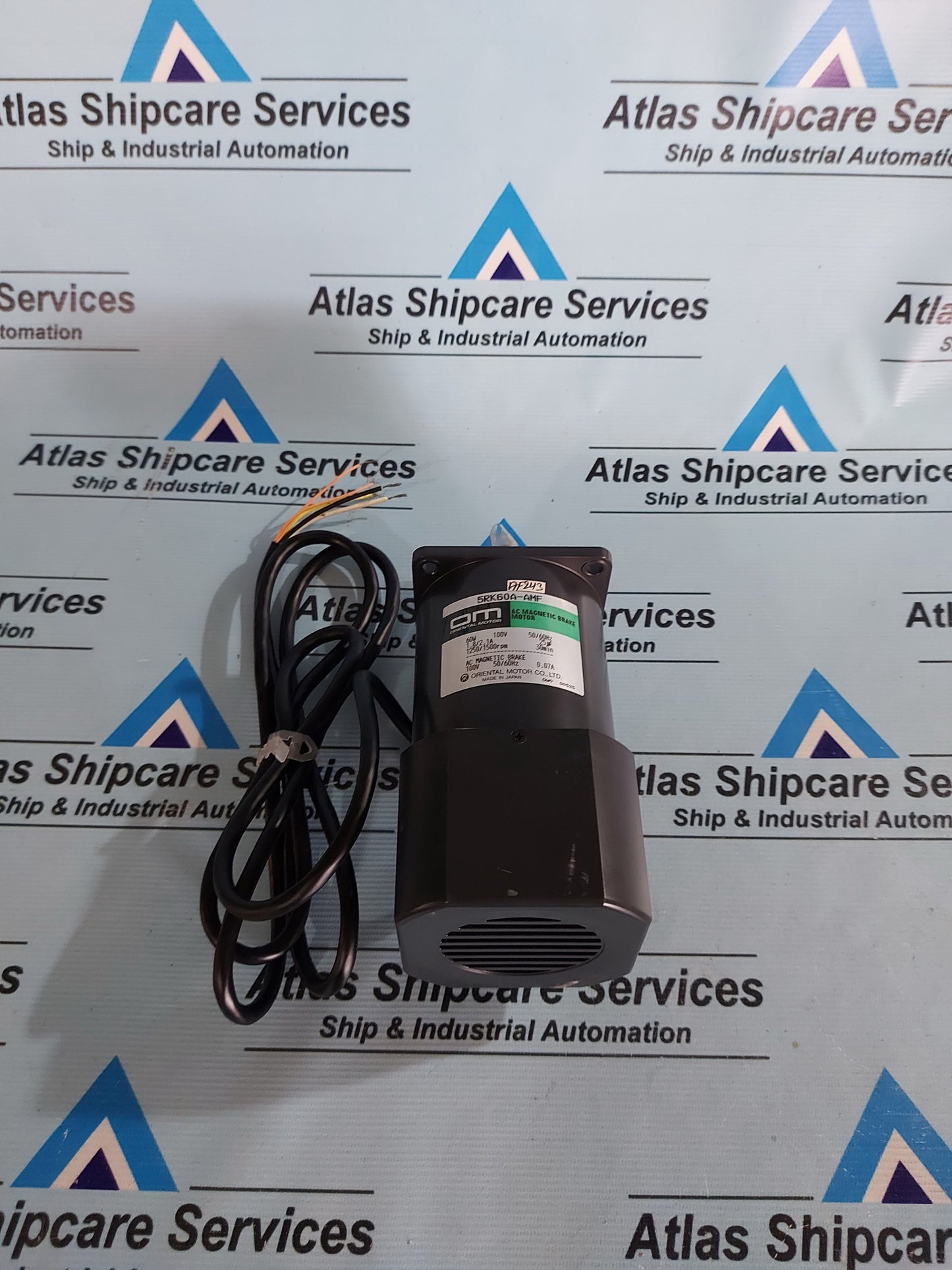 ORIENTAL MOTOR 5RK60A-AMF AC MAGNETIC BREAKE MOTOR