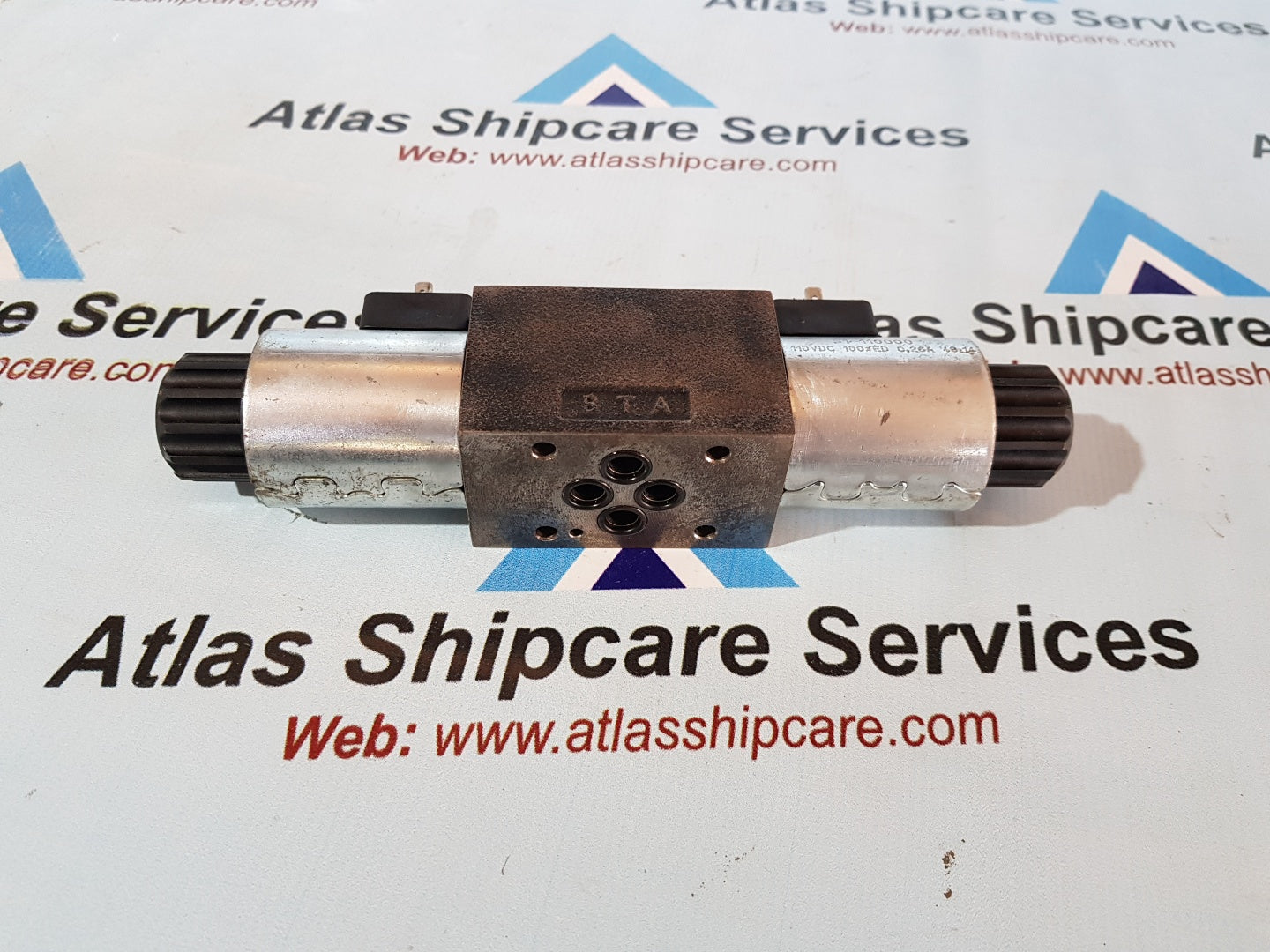 PARKER 4D01 3751 0902 C1GAD DIRECTION CONTROL VALVE H329