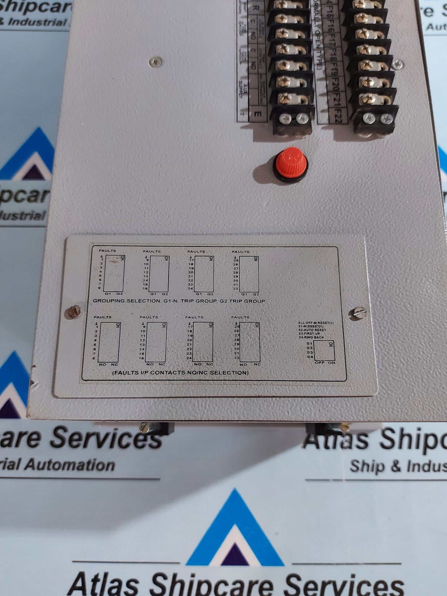 PROTON POWER CONTROL 4X8 NW ALARM ANNUNCIATOR