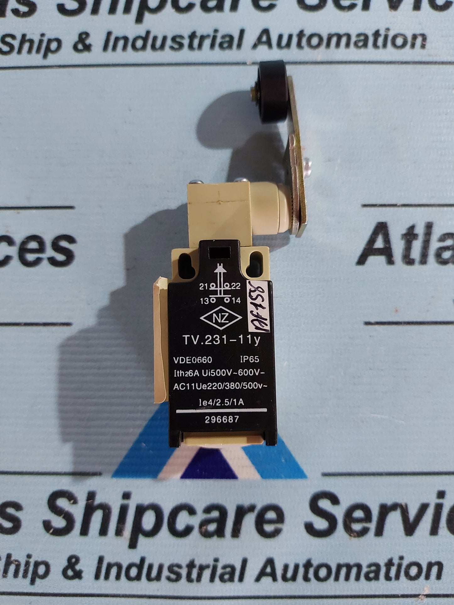 SCHMERSAL TV.231-11y LIMIT SWITCH