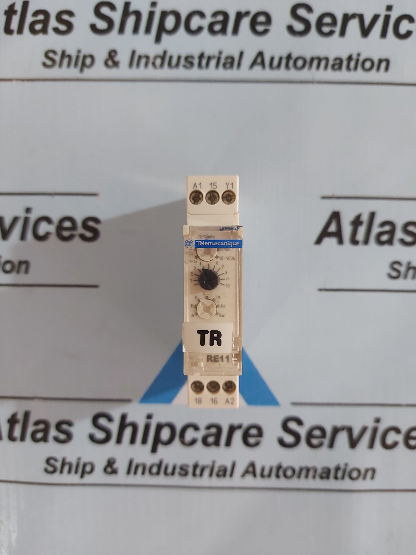 SCHNEIDER ELECTRIC RE11 RM MW MULTI FUNCTION TIME DELAY RELAY