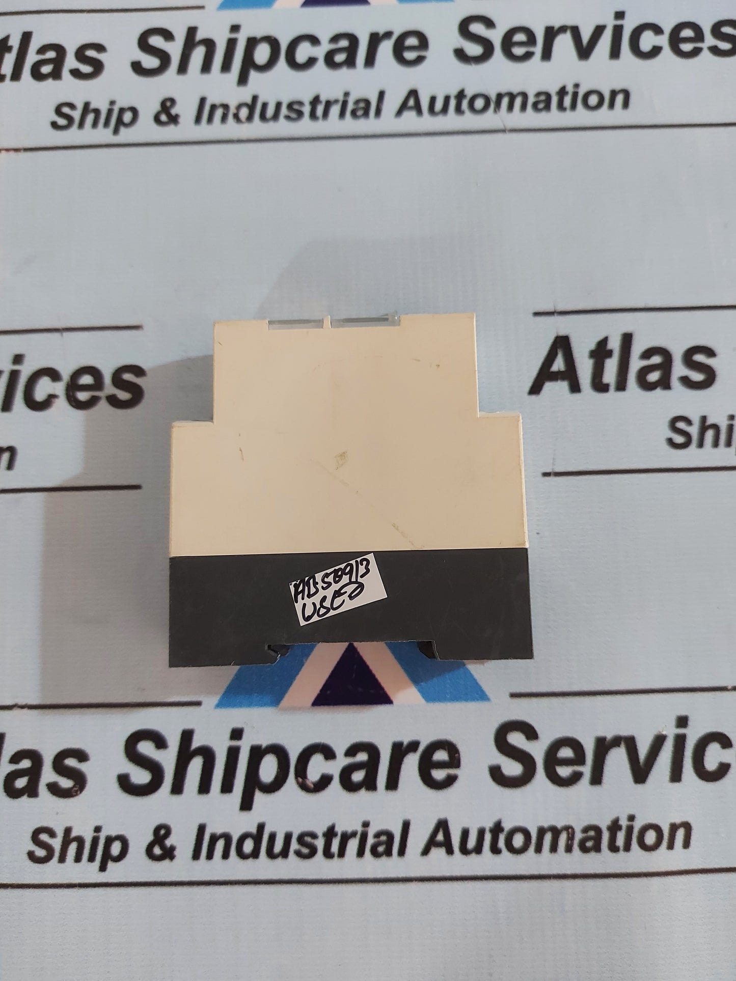 SCHNEIDER ELECTRIC RE7CV11BU ASYMMETRICAL FLASHING RELAY 0.05s-300h
