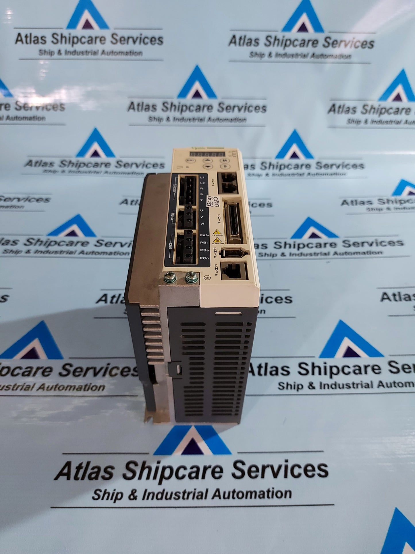 SCHNEIDER LXM23AU10M3X MOTION SERVO DRIVE