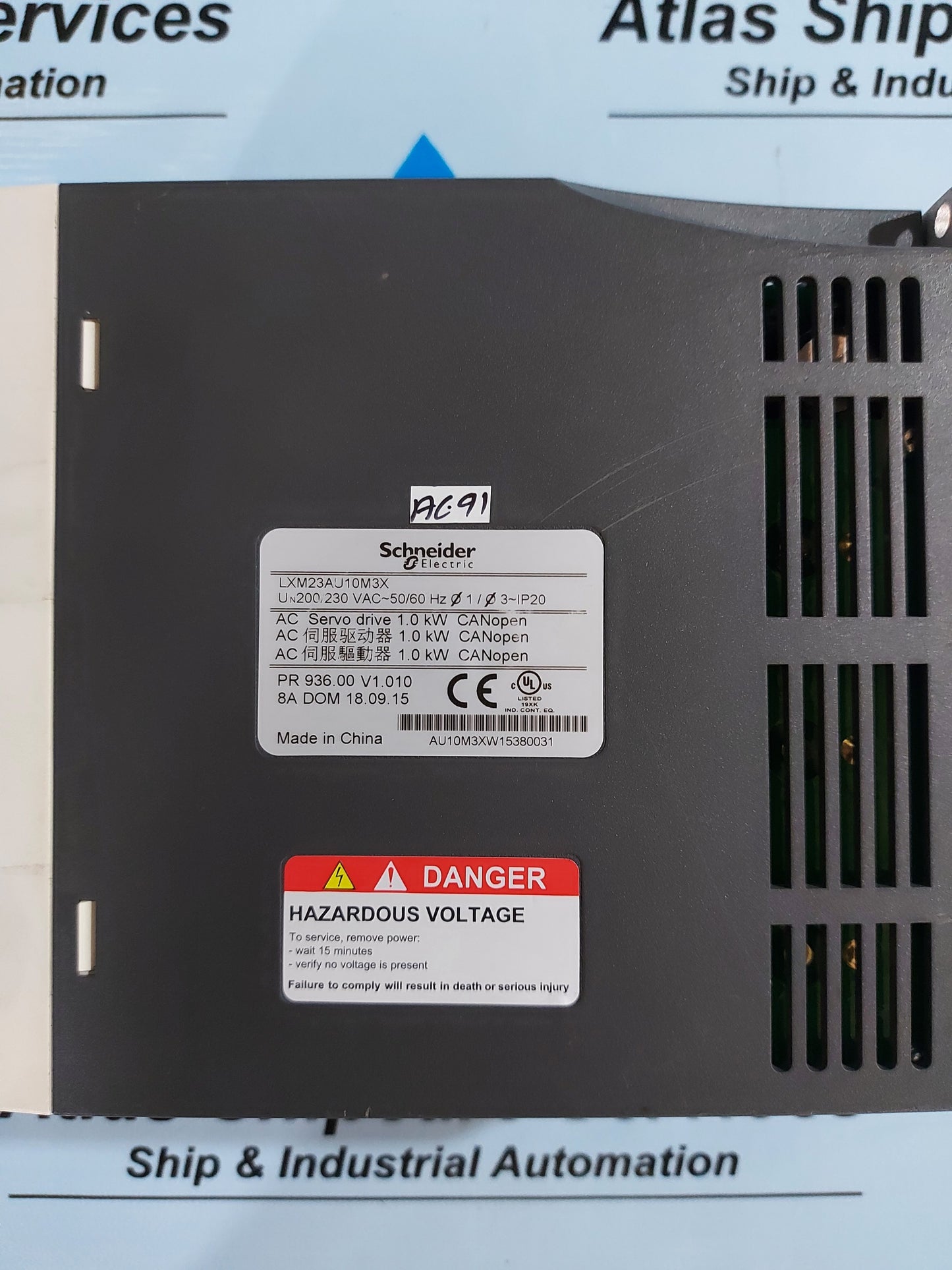 SCHNEIDER LXM23AU10M3X MOTION SERVO DRIVE