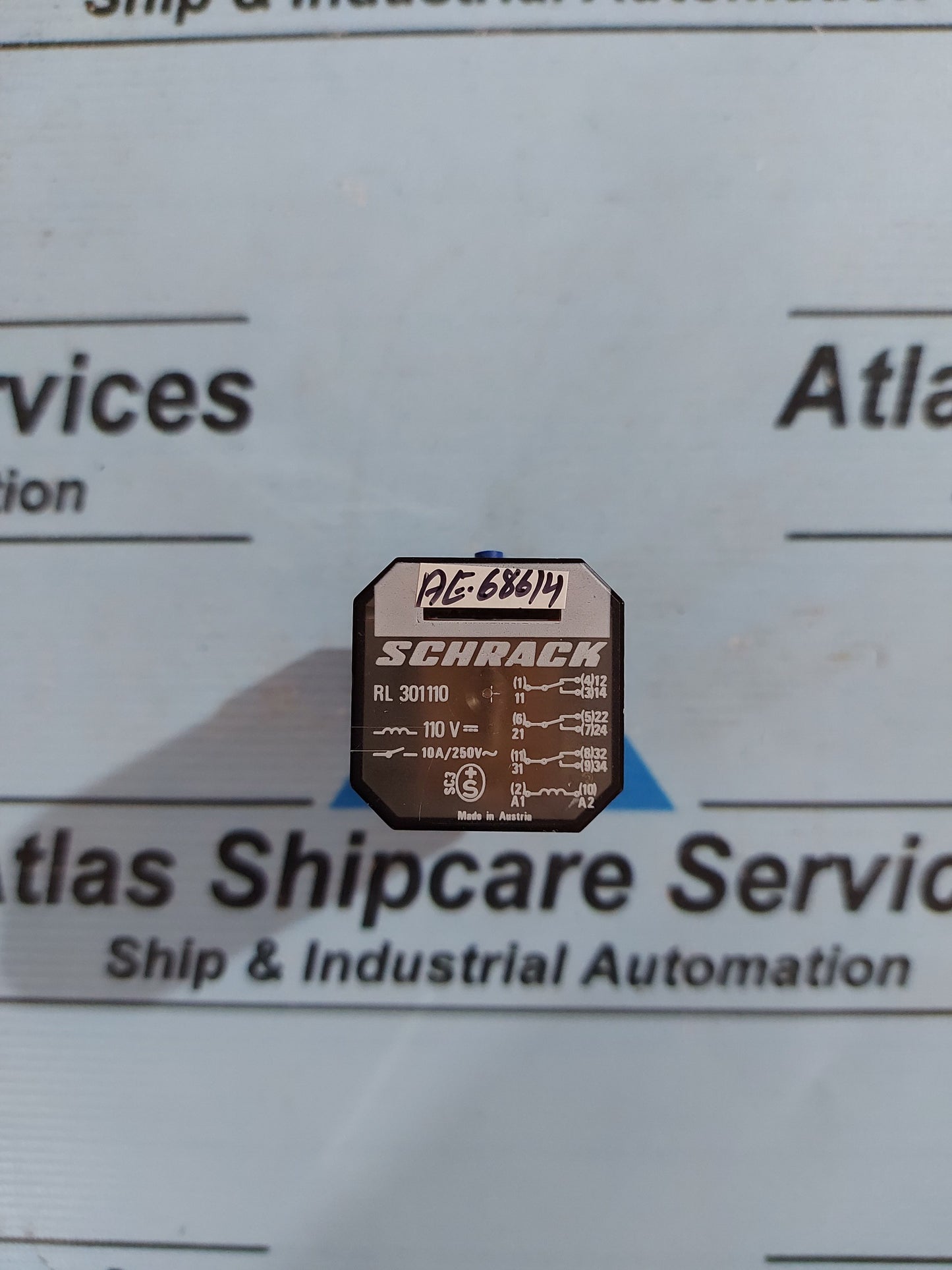 SCHRACK RL 301110 PLUG IN RELAY