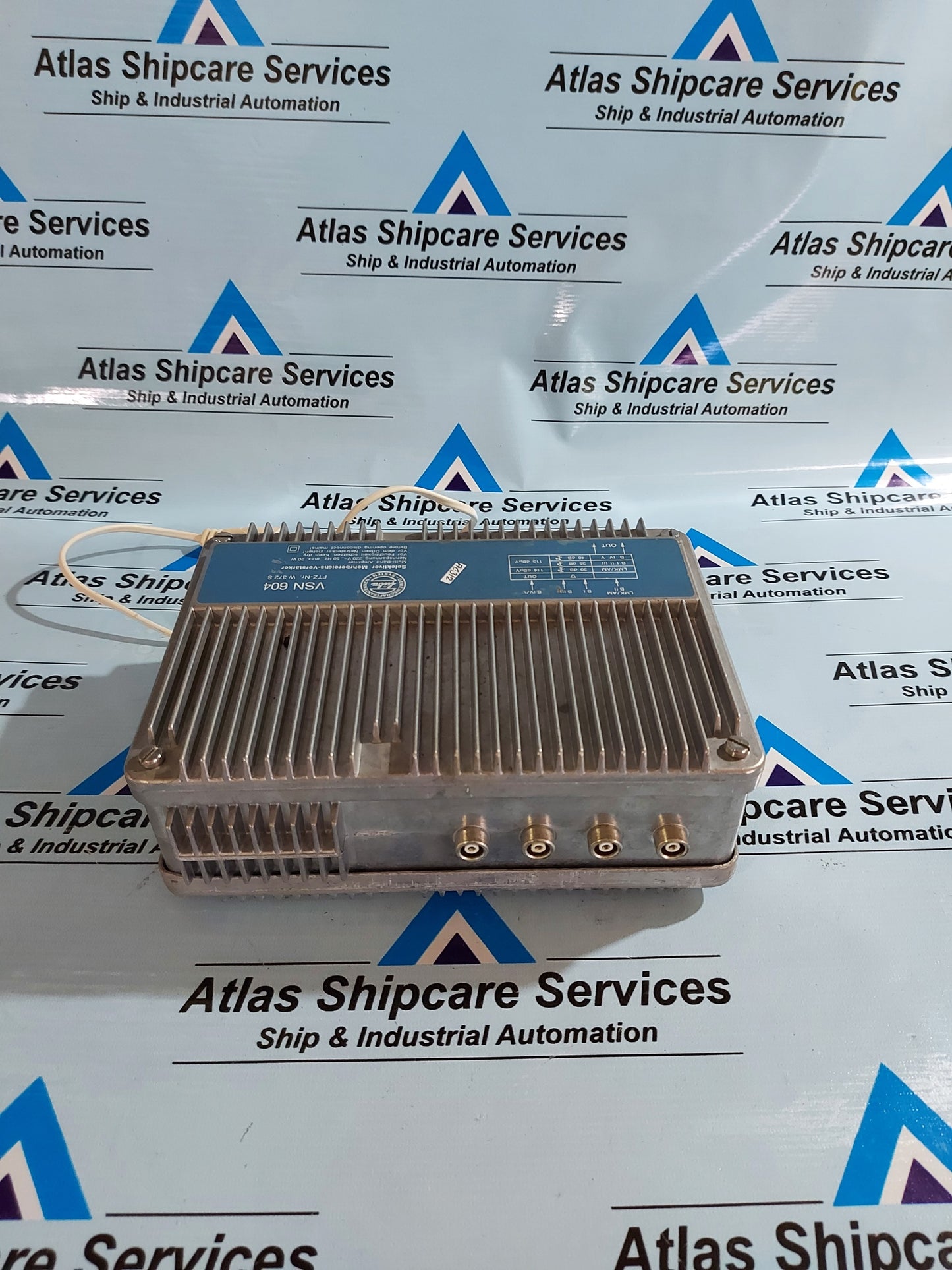 SELEKTIVER MEHRBEREICHS VSN 604 MULTI-BAND AMPLIFIER