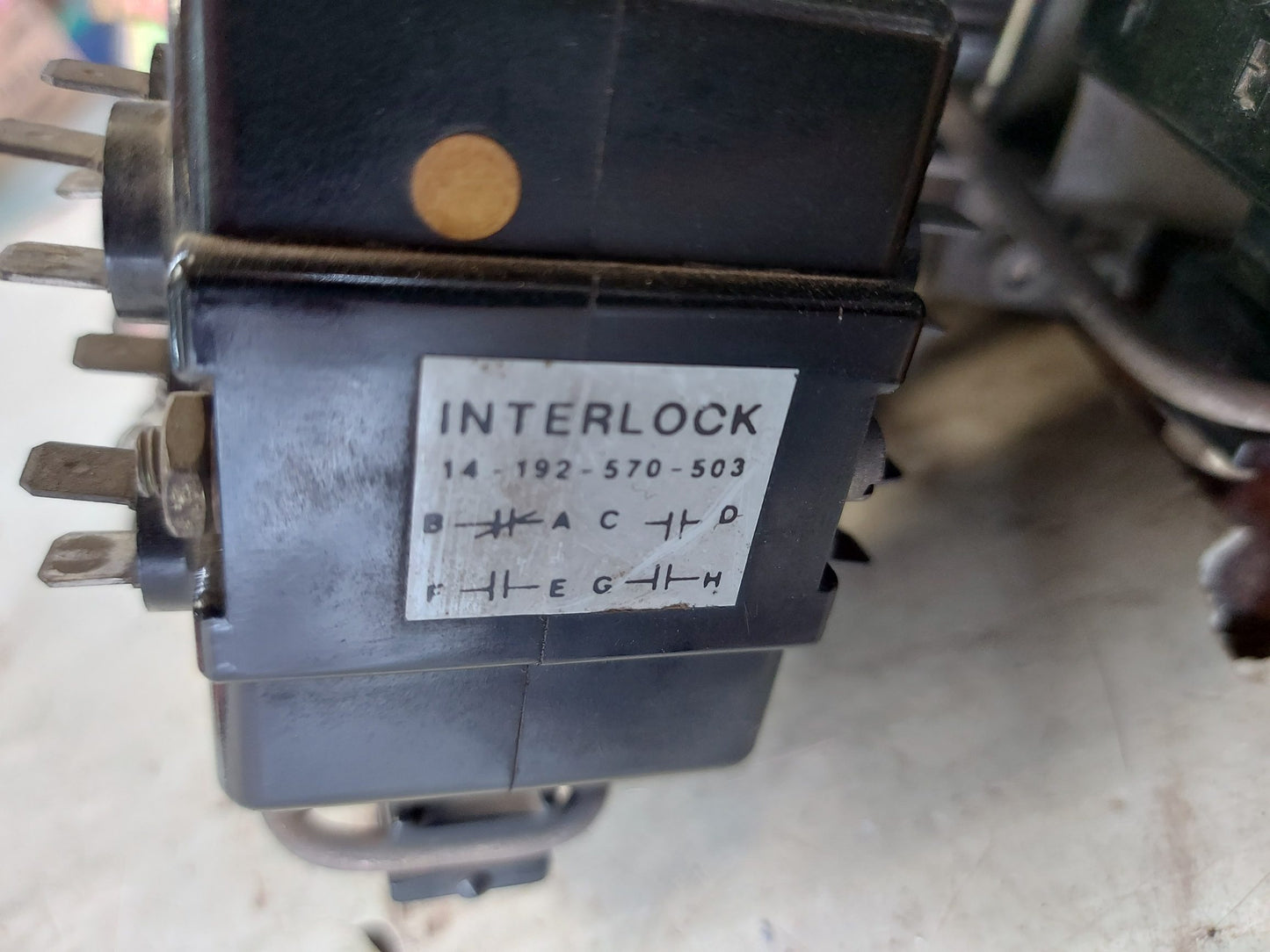 SIEMENS 14-193-100-563 DC CONTACTOR 1250 AMPS 1000V COIL 74 VDC