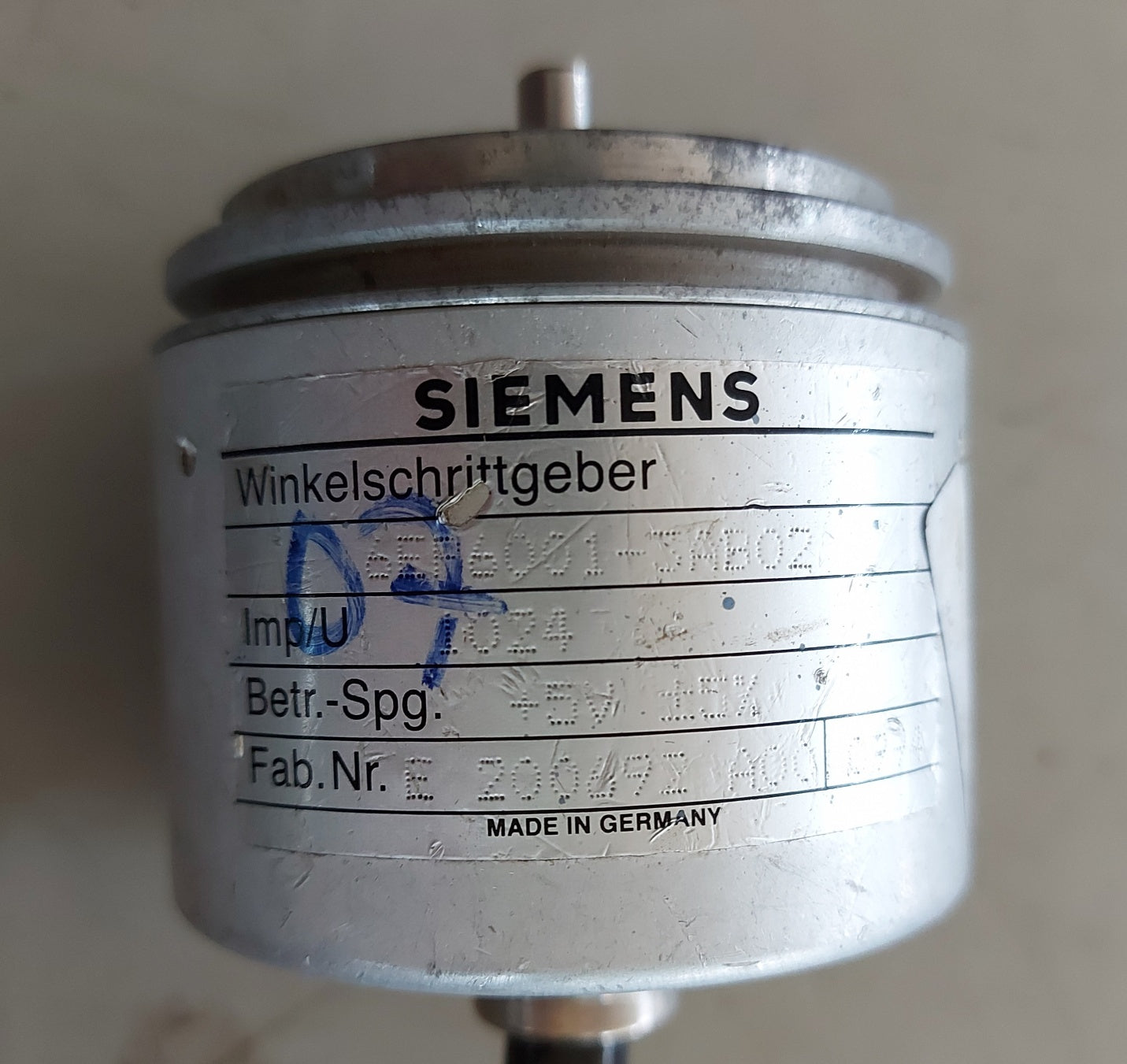 SIEMENS 6EP6001-3AB02 ENCODER 10 PIN MALE CONNECTOR