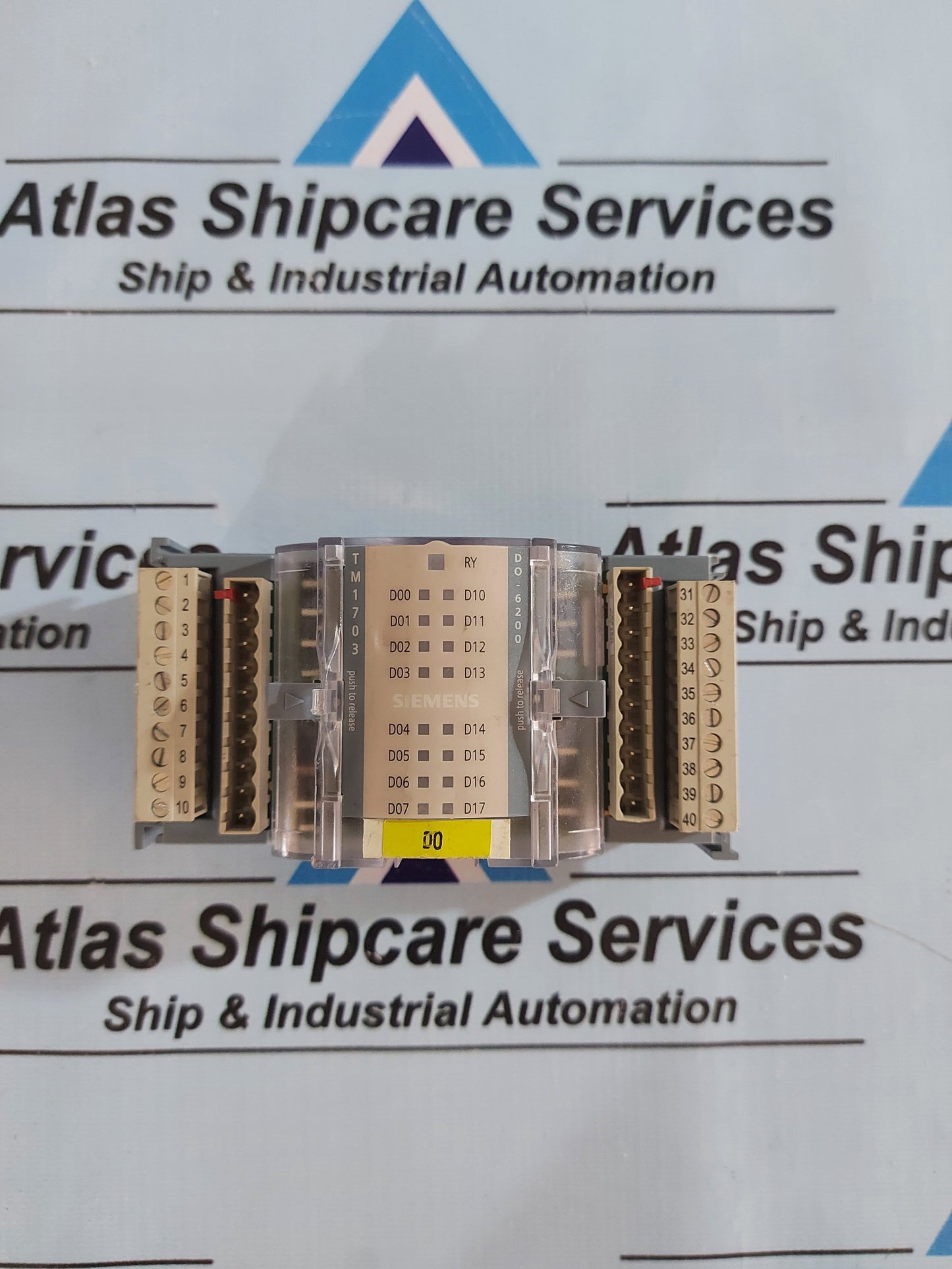 SIEMENS 6MF11130GC000AA0GG DO-6200 BINARY OUTPUT TRANSISTOR 2x8 24-60VDC