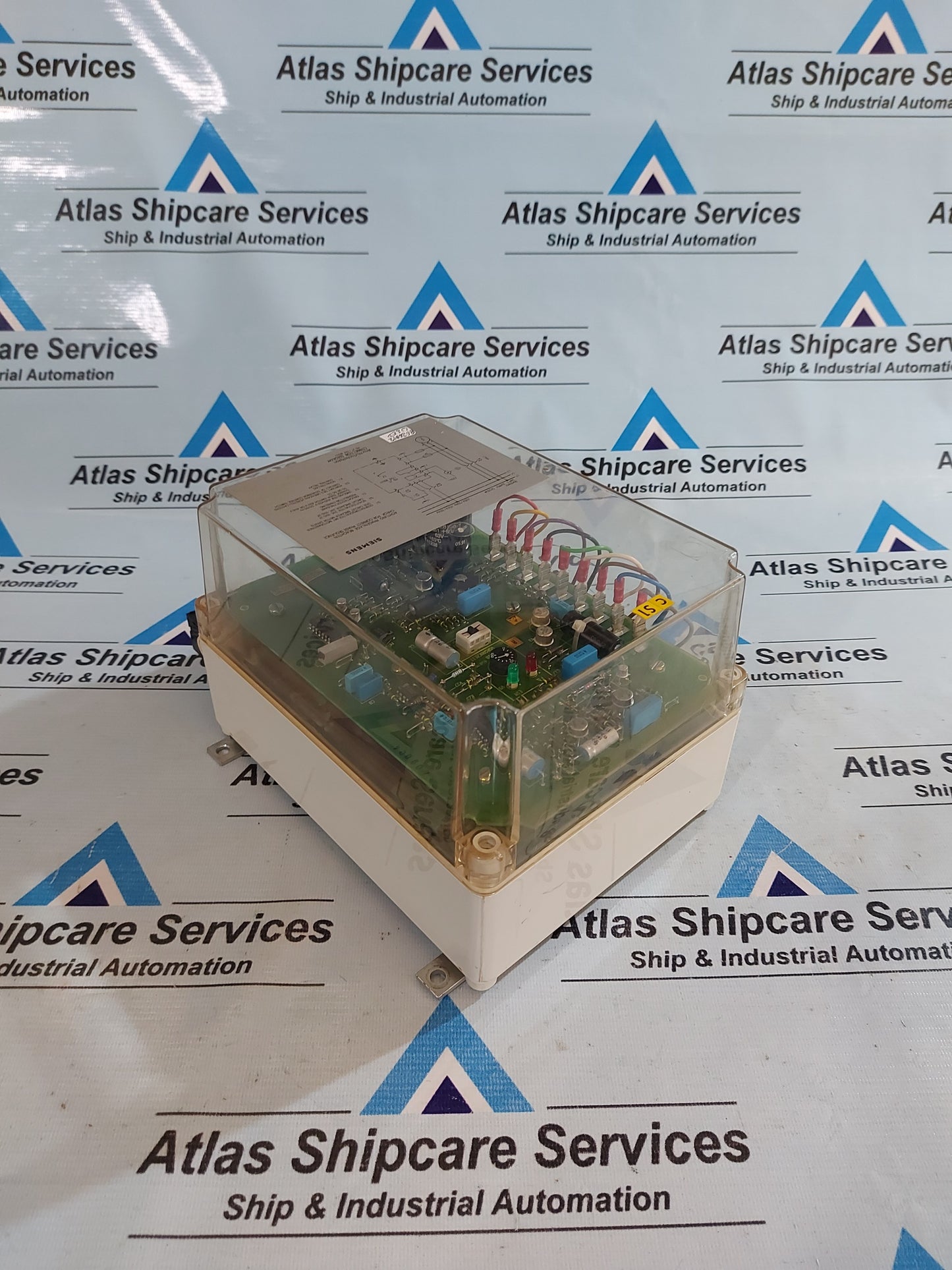 SIEMENS 7VE8033 CONTROL RELAY