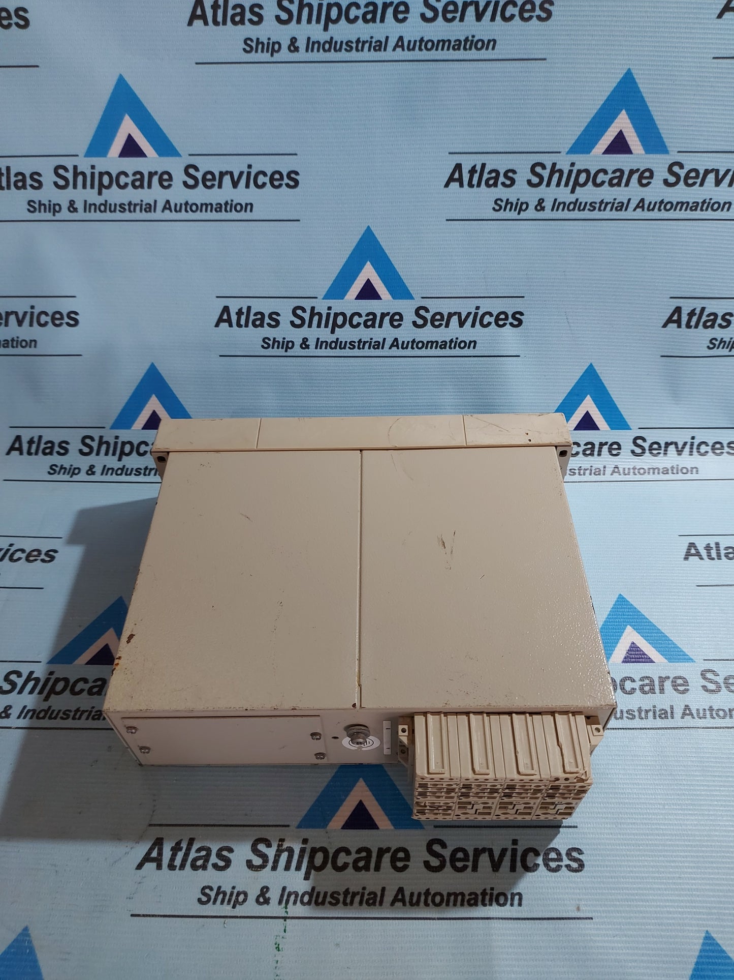 SIEMENS 7VH8300-4CA04/FB HIGH IMPEDANCE DIFFERENTIAL RELAY