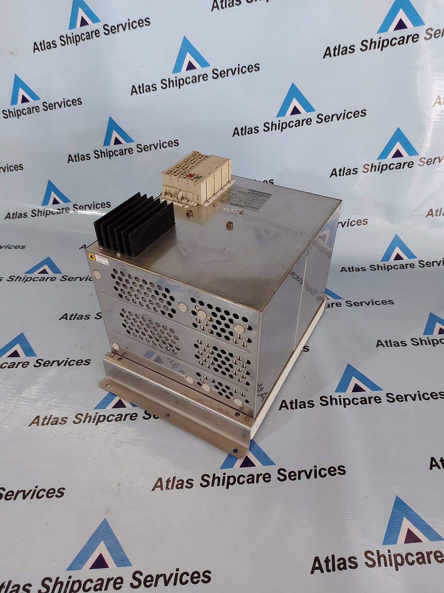 SIEMENS 7XT3300-0BA0/CC 20-Hz GENERATOR