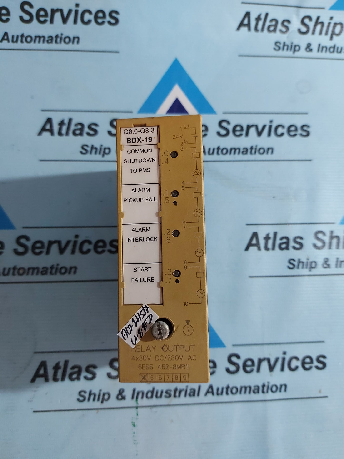 SIEMENS SIMATIC S5 6ES5 452-8MR11 RELAY OUTPUT MODULE AG145