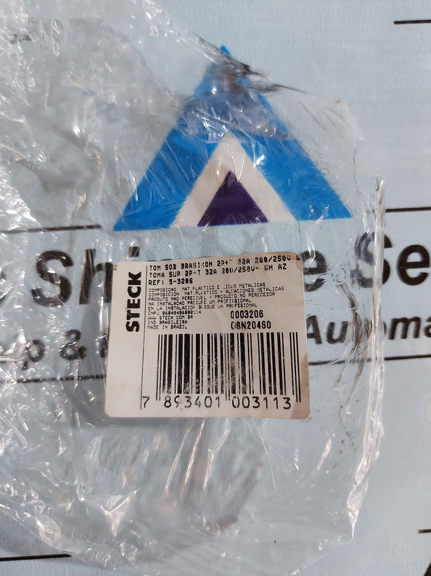 STECK BRASIKON S-3206 2P+T 32A 220/250V~ OVERLAY SOCKET