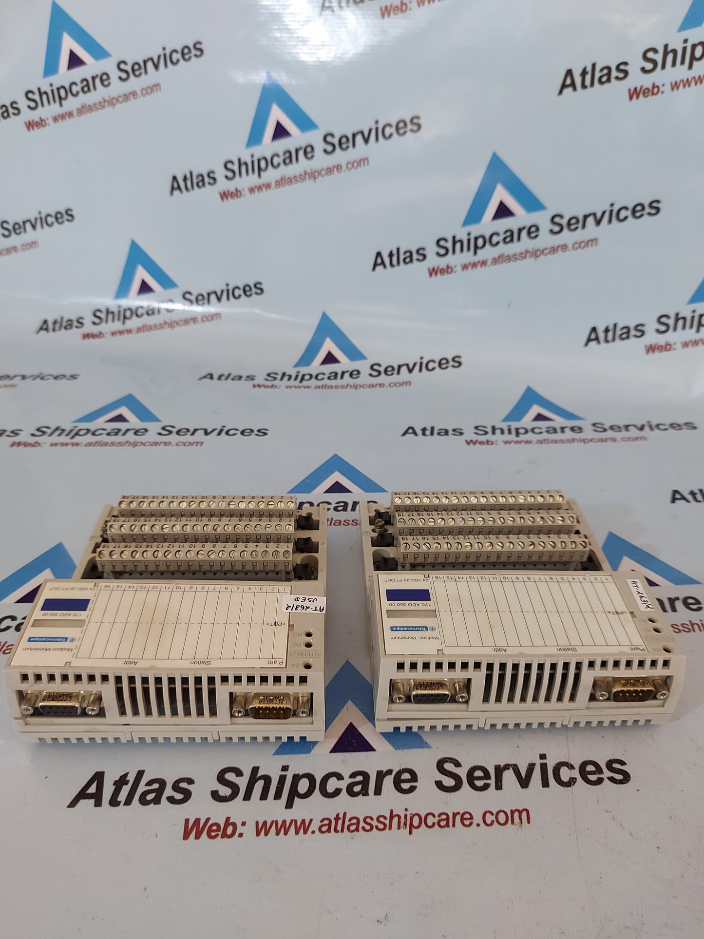 Schneider Electric TSX MOMENTUM 170ADO35000 I/O Base Module 24Vdc-32Pt Out