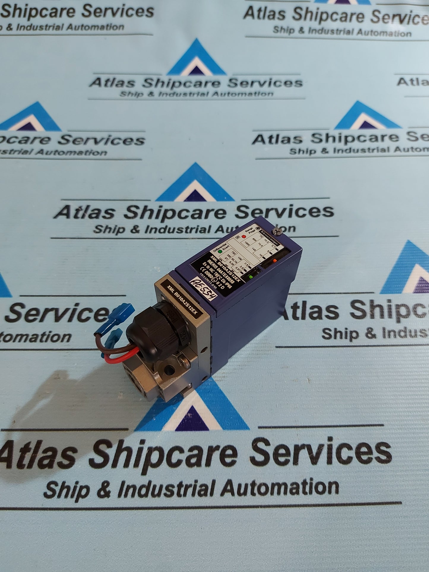 TELEMECANIQUE XML B010A2S12EX PRESSURE SWITCH