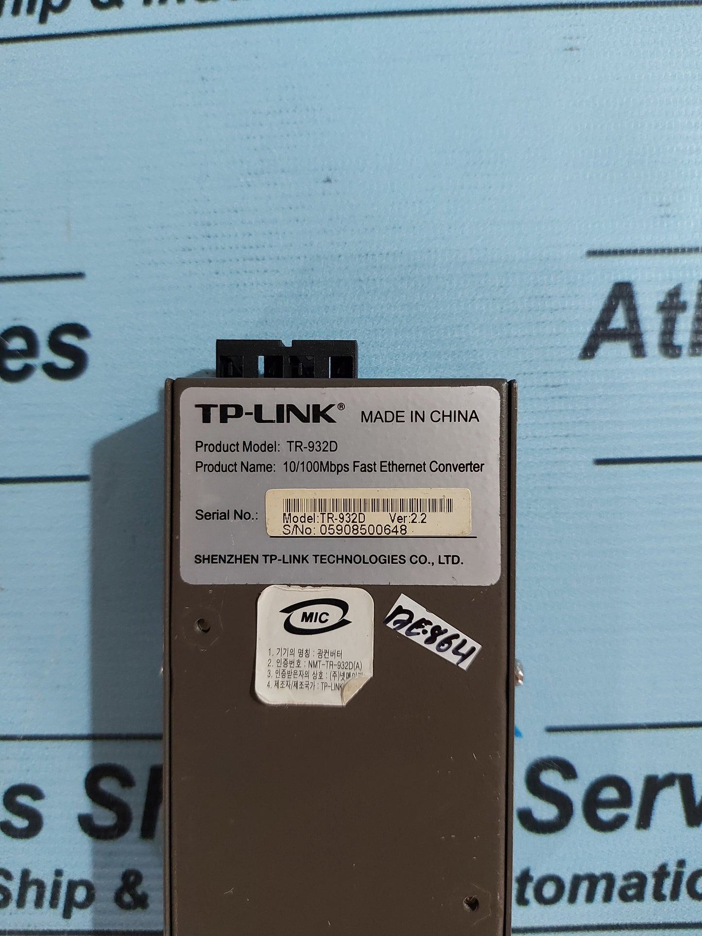 TP-LINK TR-932D 10/100Mbps FAST ETHERNET CONVERTER