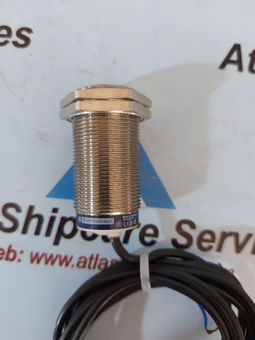 Telemecanique XS630B1PBL2 Inductive Sensor