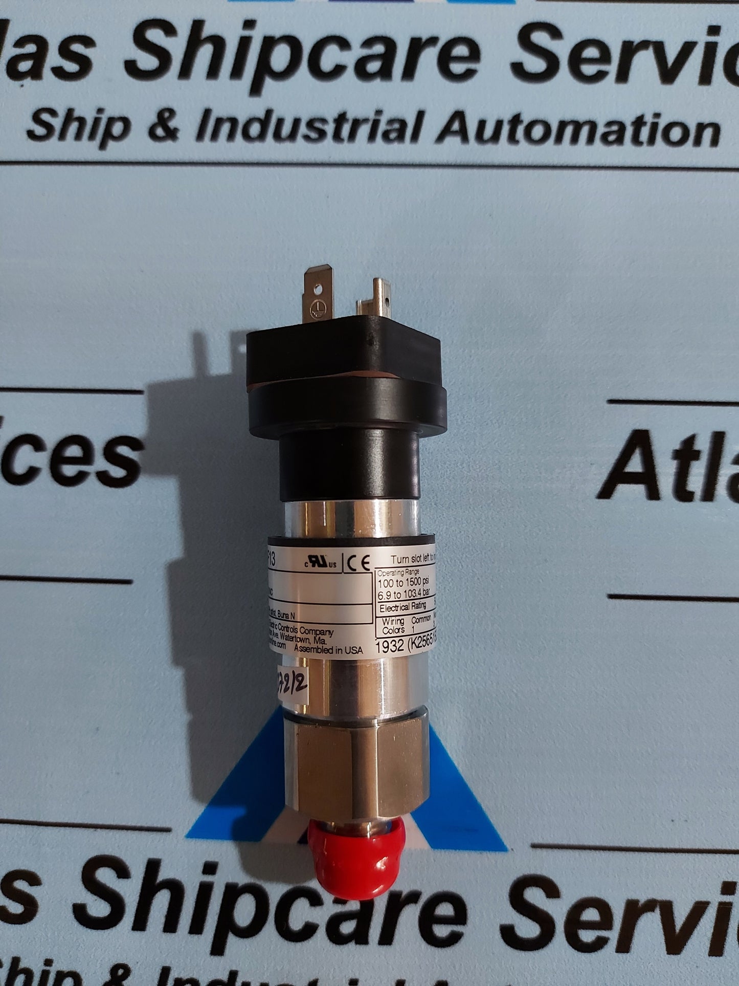 UNITED ELECRIC 10-F13 PRESSURE SWITCH 100-1500 PSI