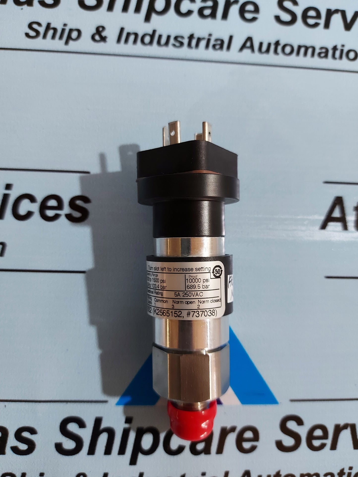 UNITED ELECRIC 10-F13 PRESSURE SWITCH 100-1500 PSI